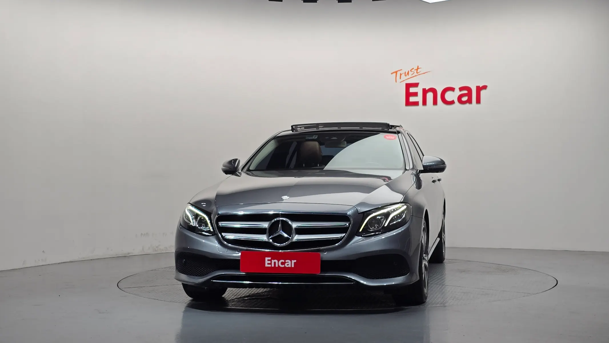 Mercedes-Benz E-Class W213 E300 2016 3/21