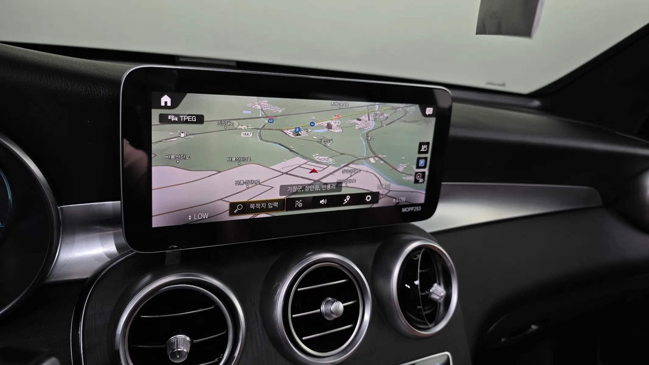 Mercedes-Benz GLC-Class X253 GLC300e 4MATIC 2020 32/33