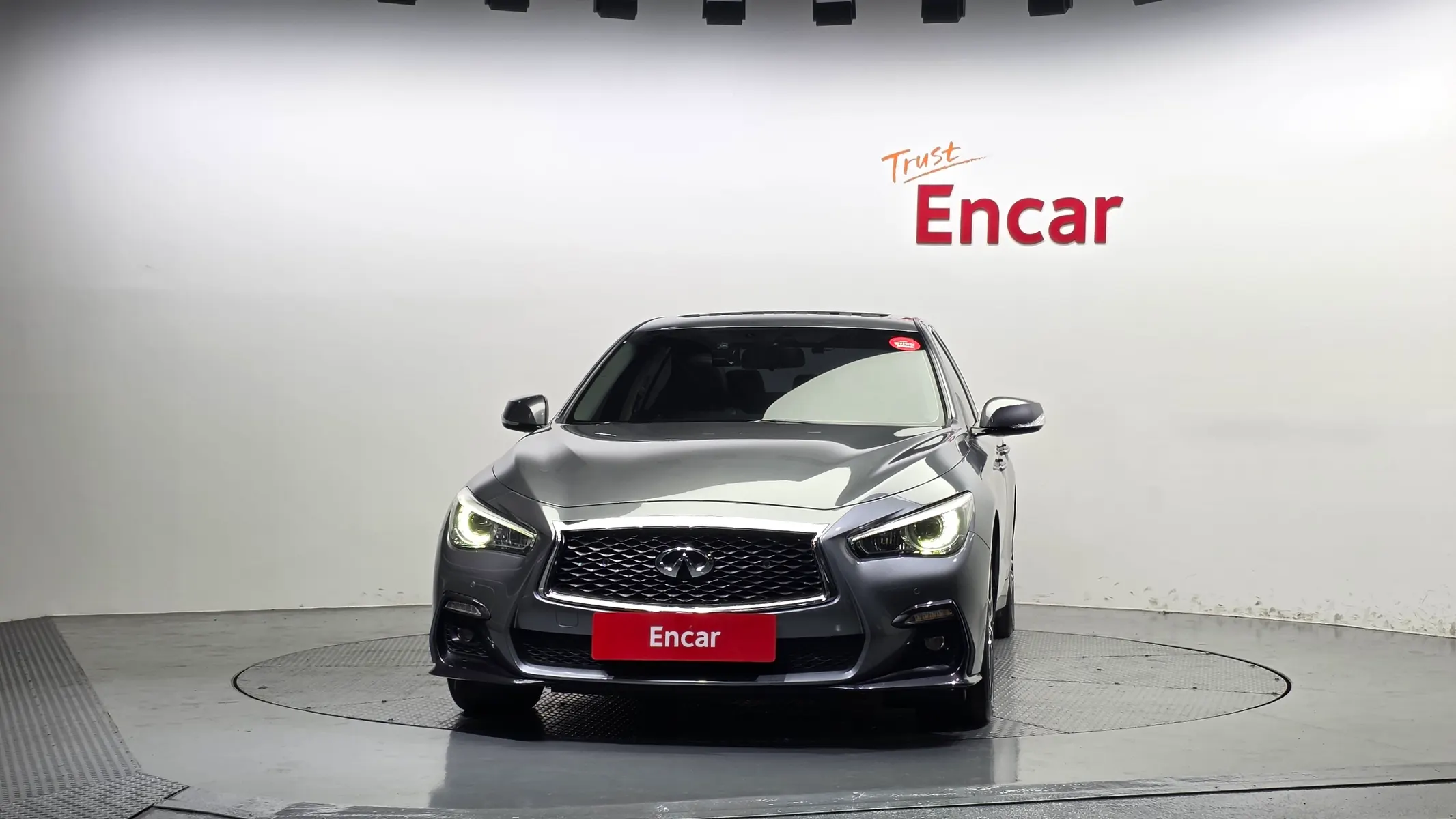 Infiniti Q50 3.5 2018 2/5