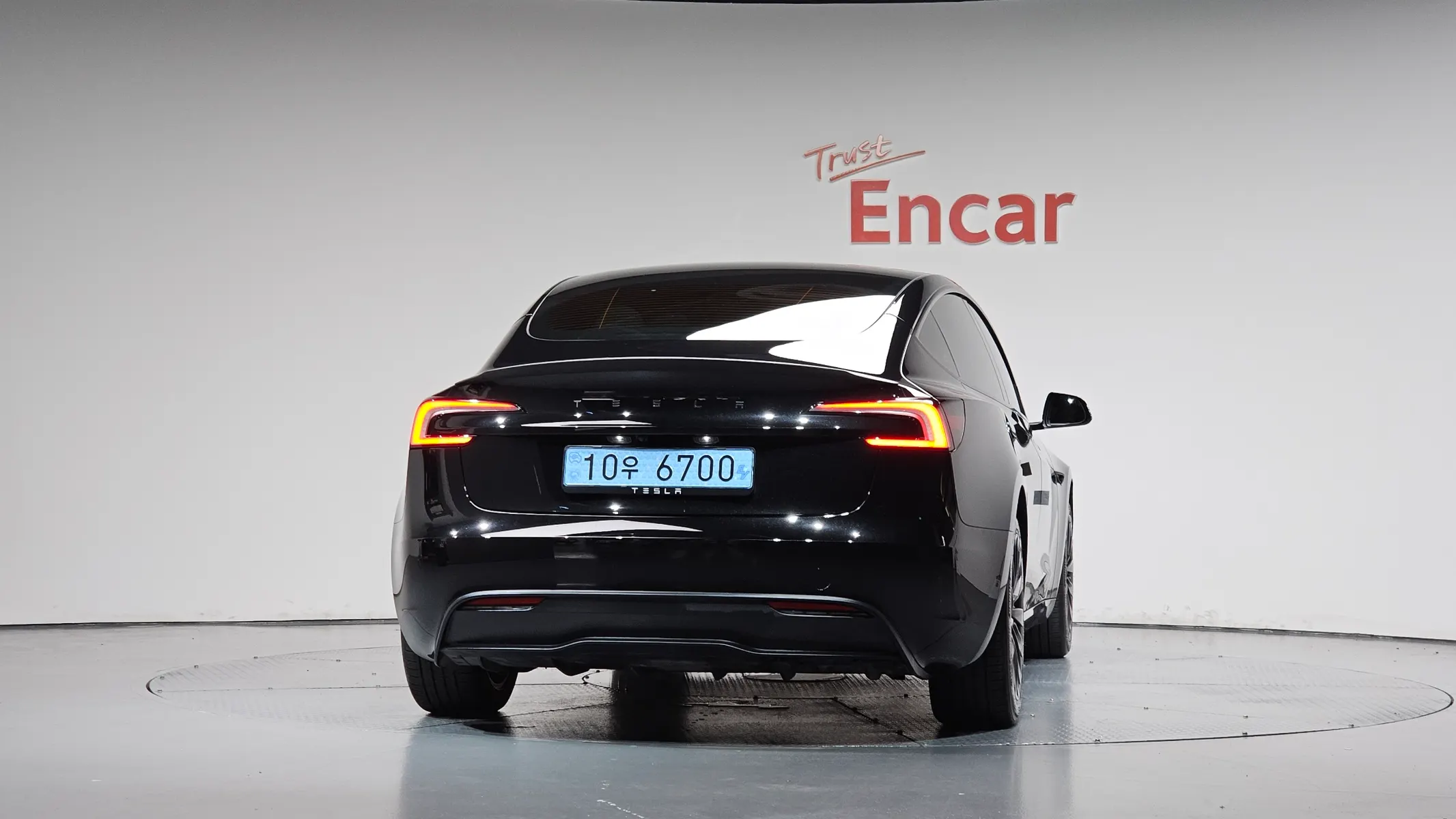 Tesla 3 RWD 2025 3/5