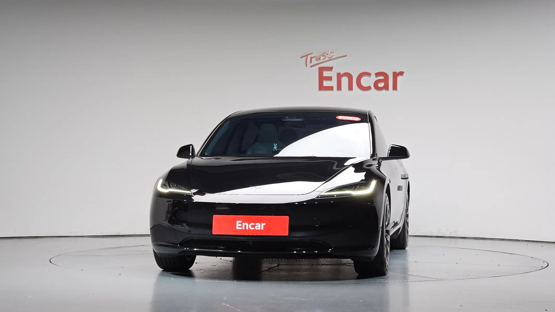 Tesla 3 RWD 2025 2/5