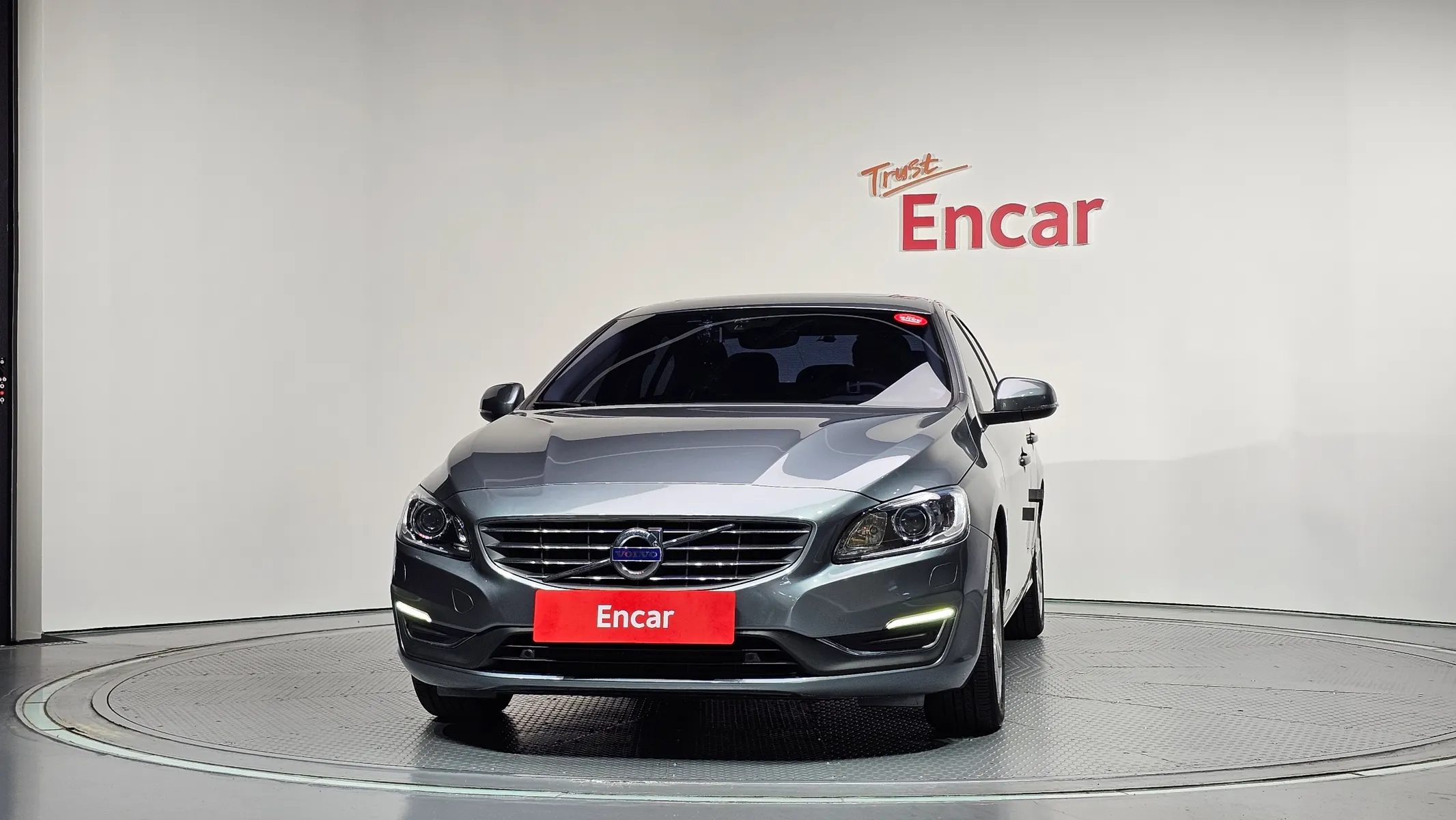 Volvo S60 D3 2016 2/5