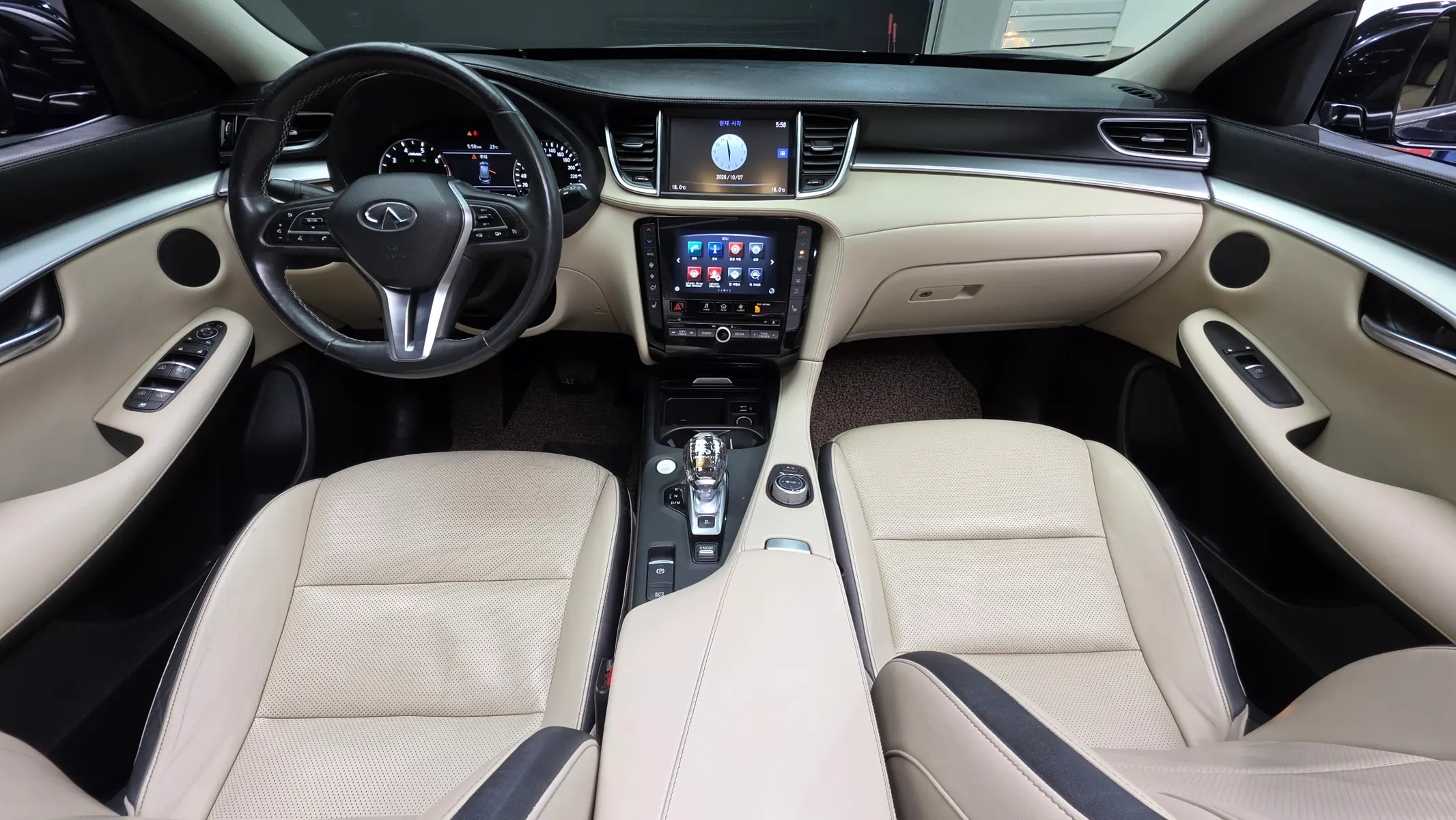 Infiniti QX50 (P71A) 2.0 2018 4/5