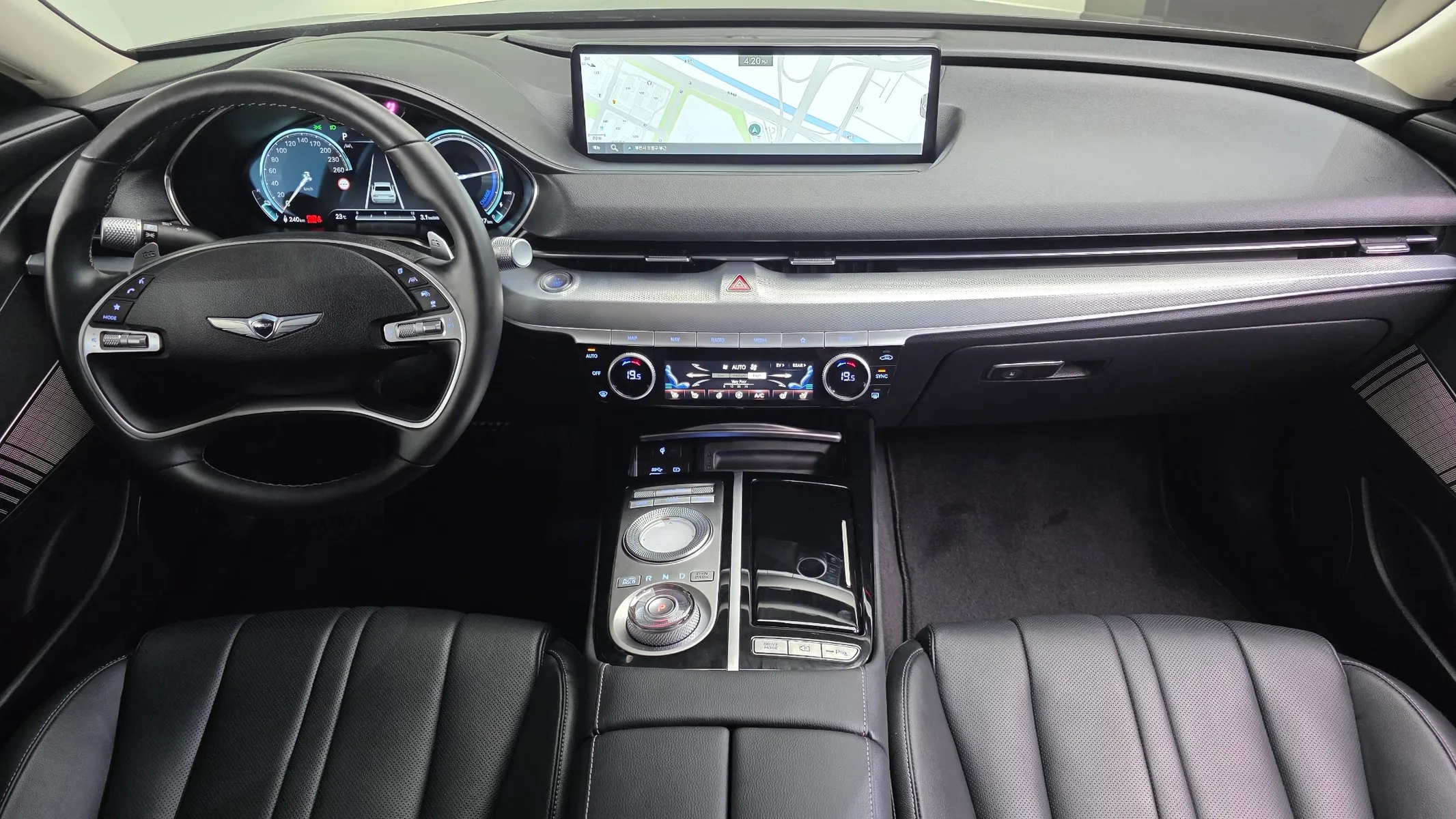 Genesis G80 (RG3) e-AWD 2022 4/5