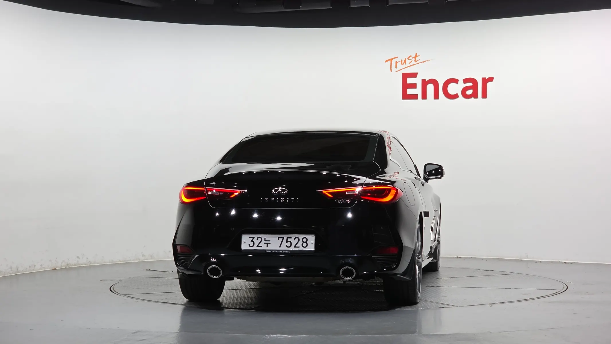 Infiniti Q60 (CV37) 3.0 2018 3/5