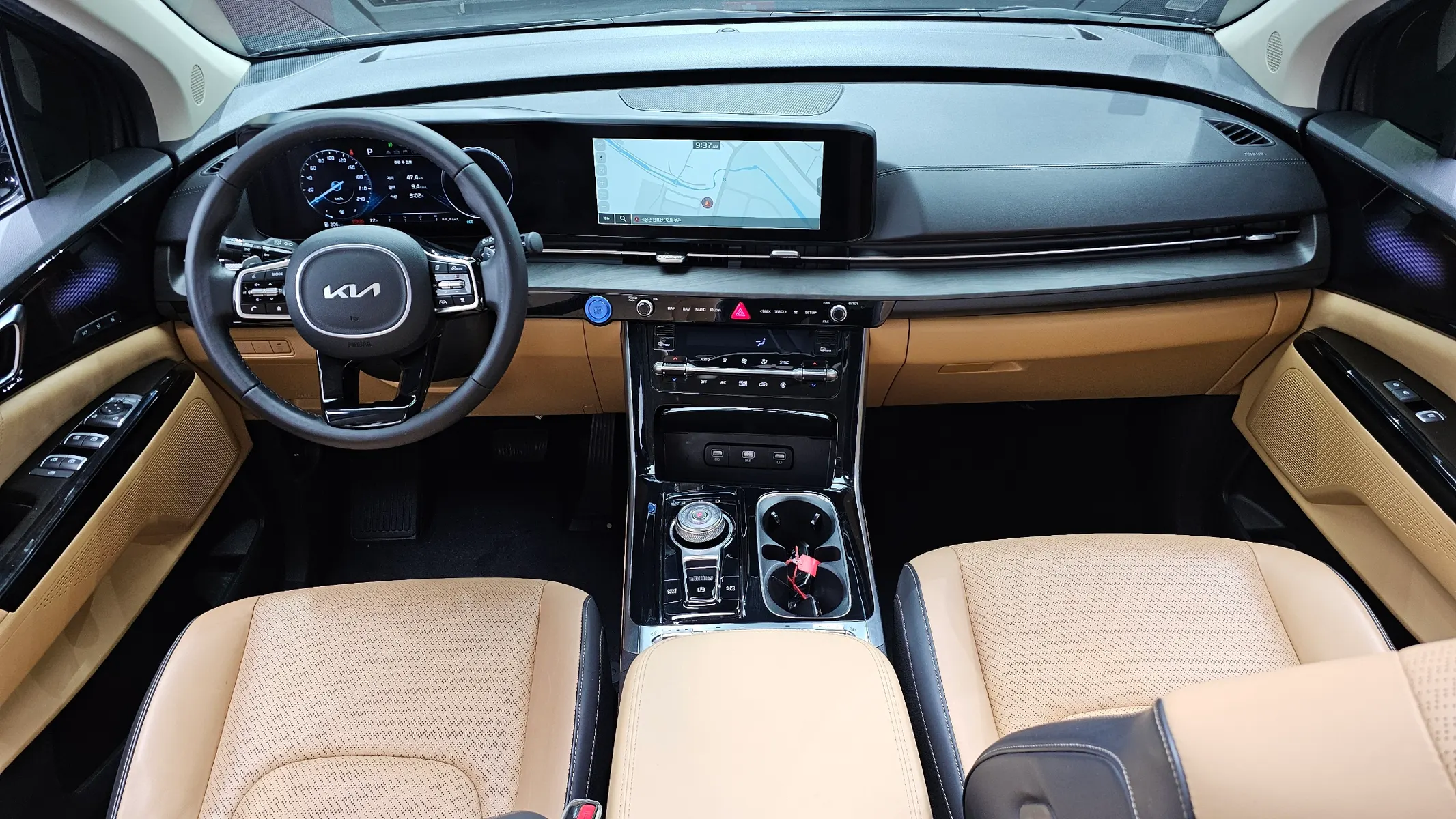 Kia Carnival 9 2022 4/5