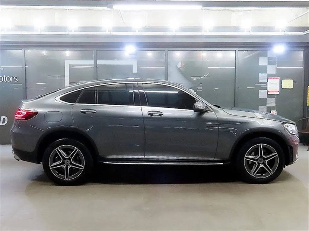 Mercedes-Benz GLC-Class X253 GLC300e 4MATIC 2021 3/21