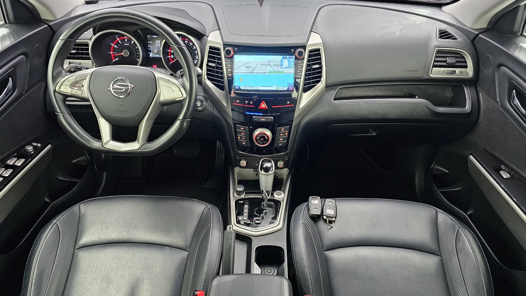 KG Mobility Tivoli VX 2WD 2016 4/5