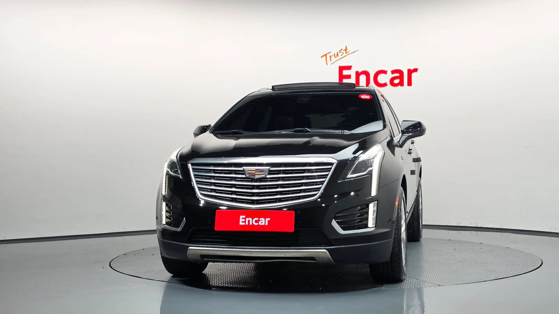 Cadillac XT5 3.6 AWD 2018 2/5