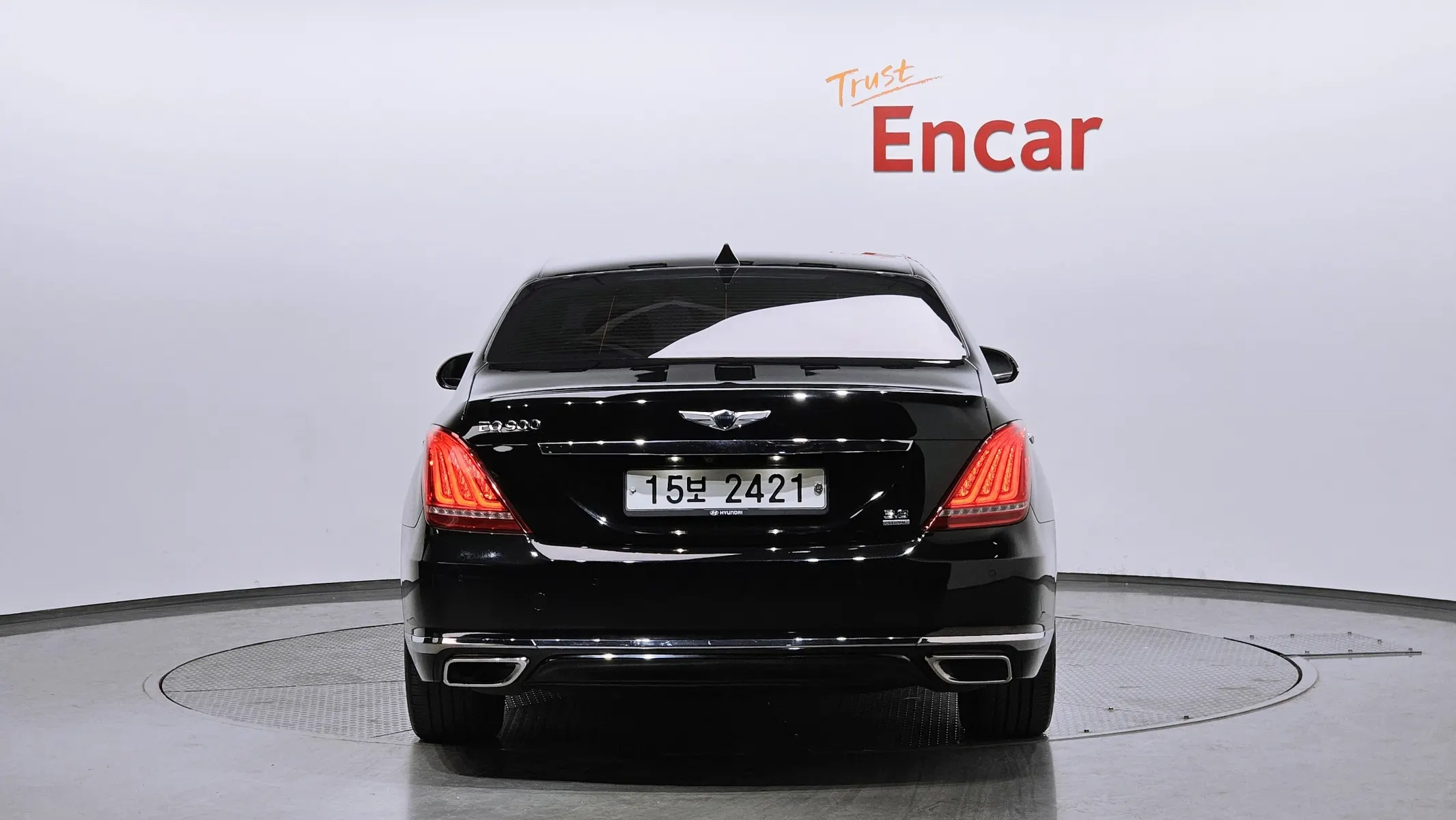 Genesis EQ900 3.8 GDI AWD 2016 3/5