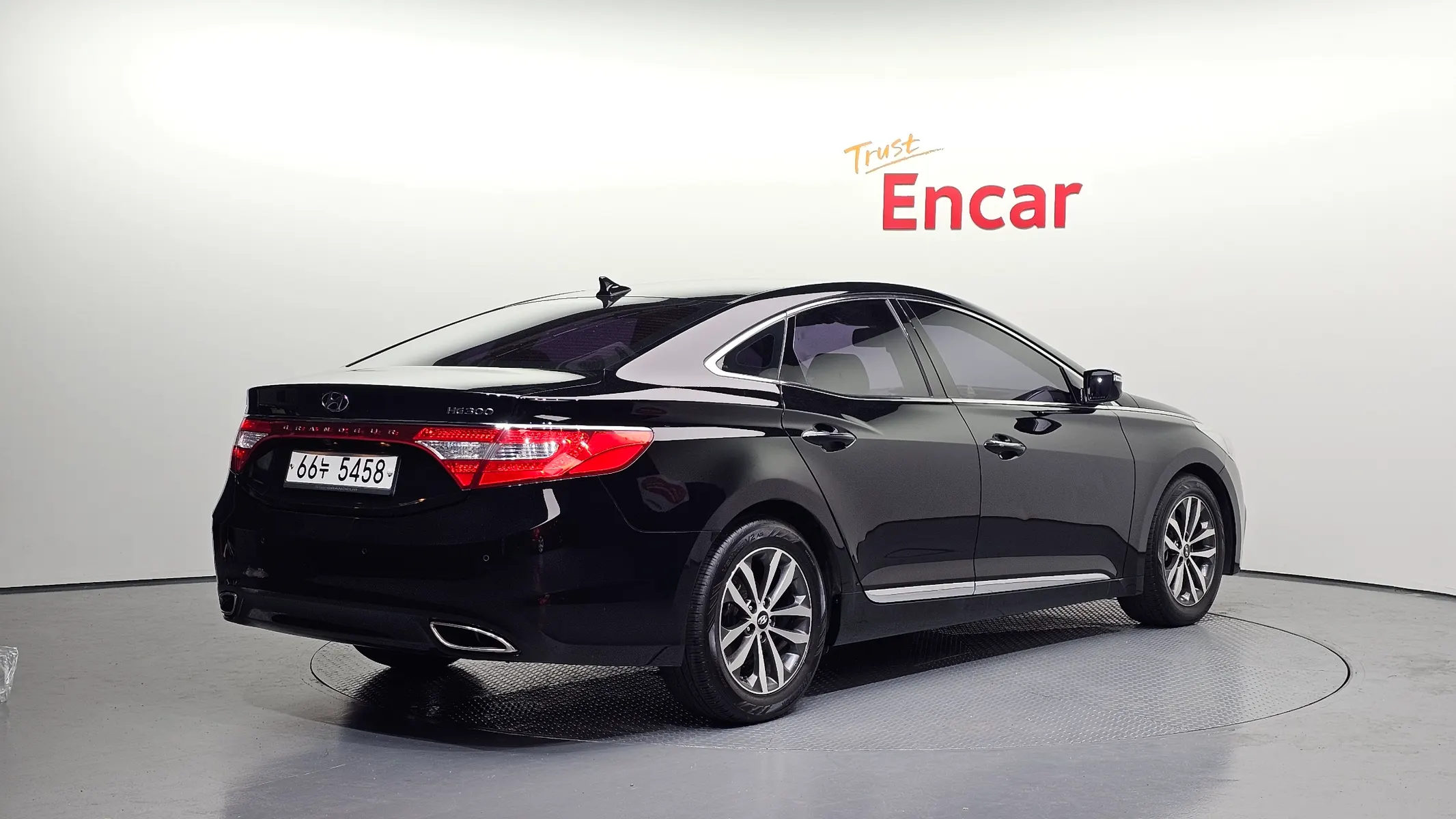 Hyundai Grandeur HG HG300 2011 2/21