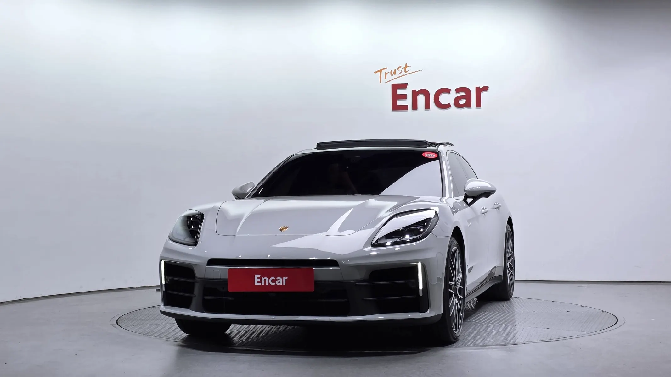 Porsche (976) 2.9 AWD E- 2024 3/21