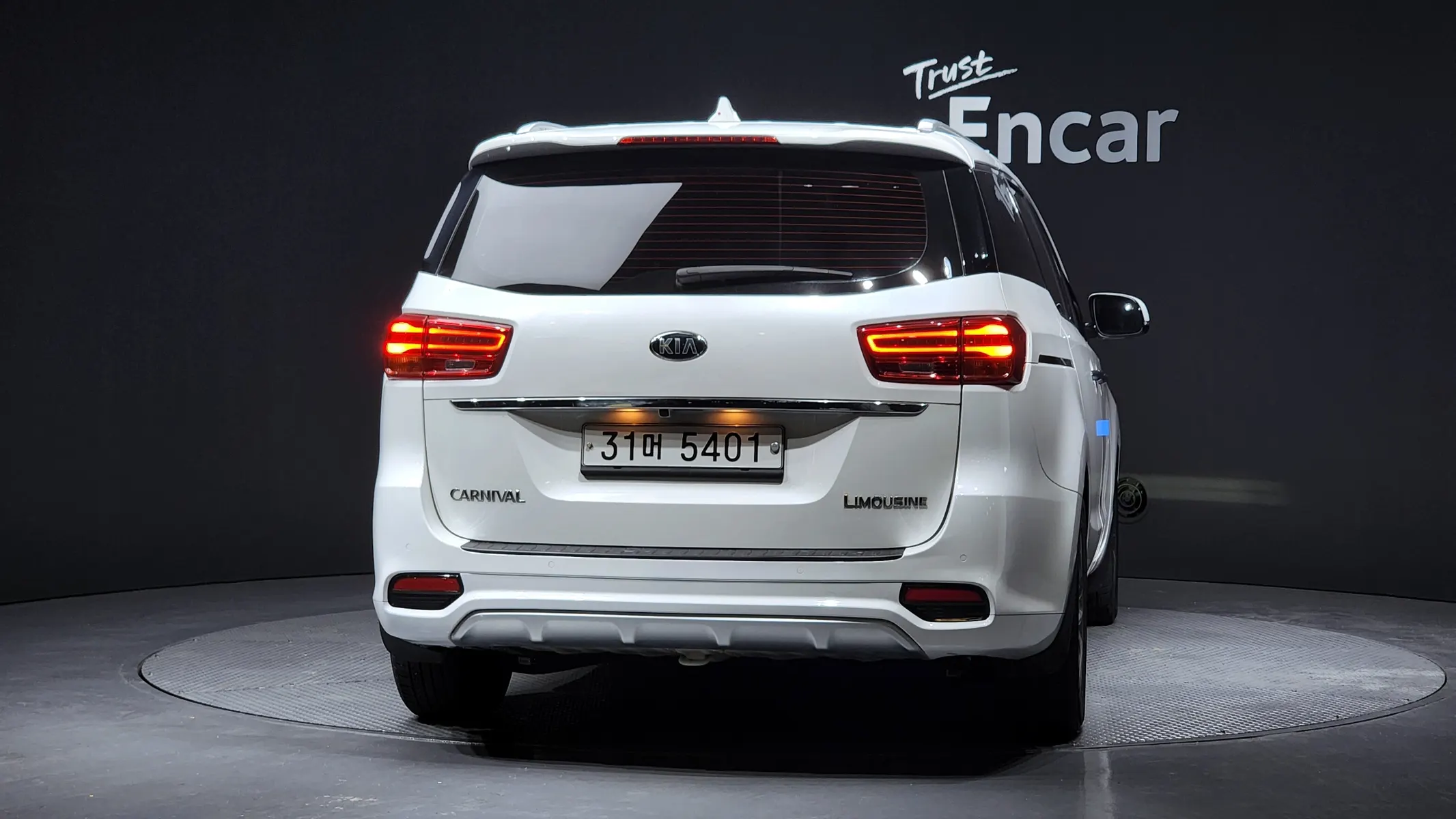 Kia 카니발 7 2019 3/5