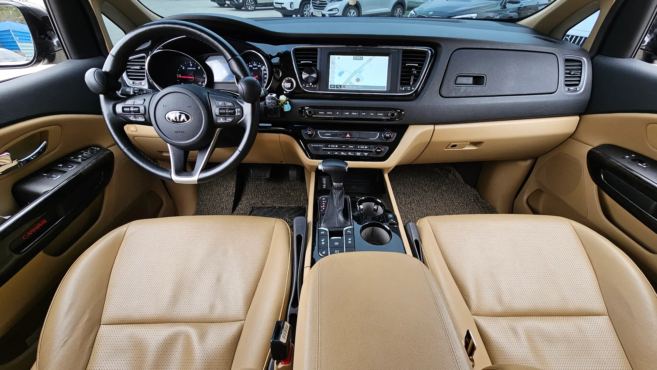 Kia 카니발 9 2019 4/5