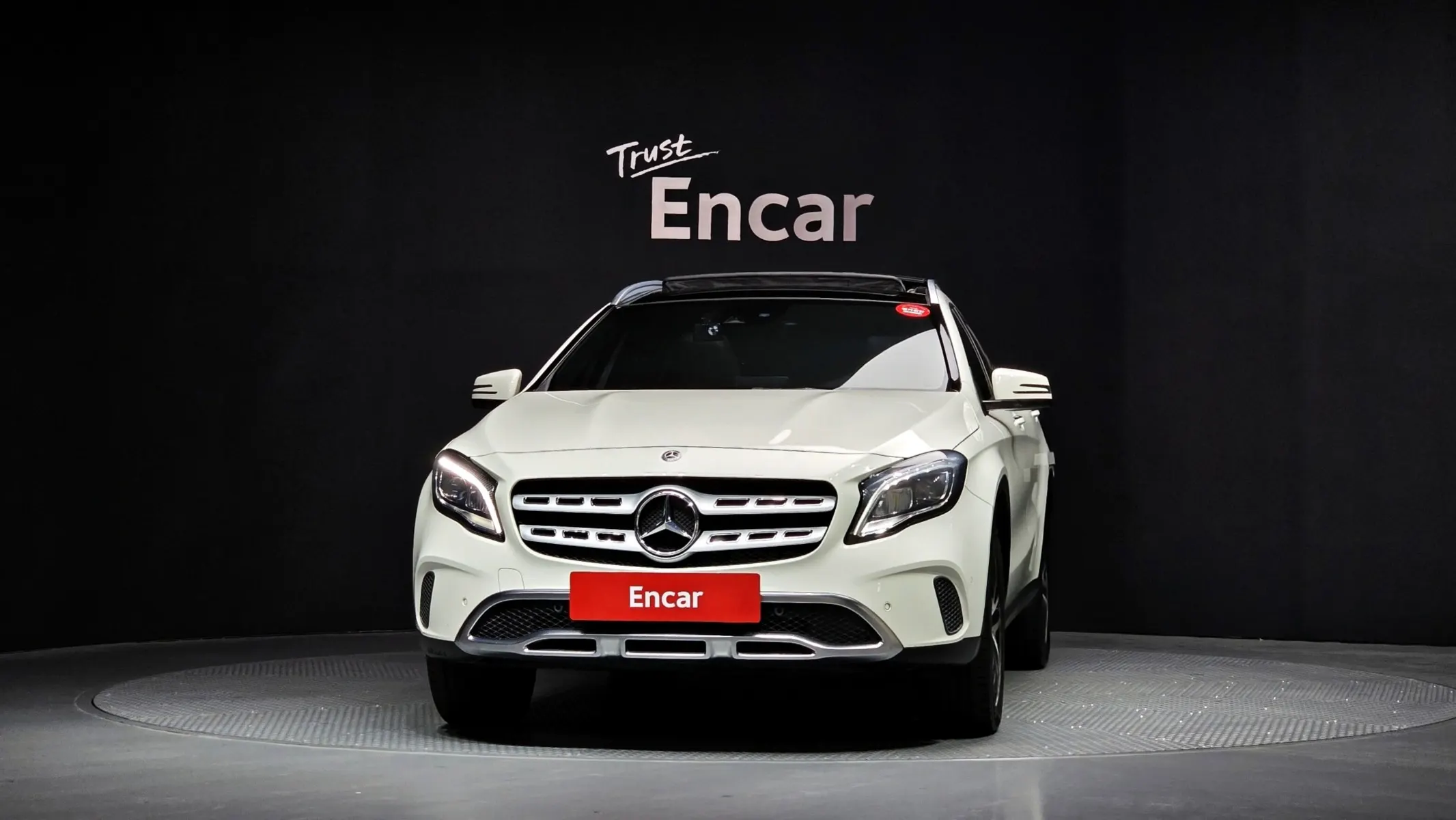 Mercedes-Benz GLA-Class X156 GLA220 2018 3/24