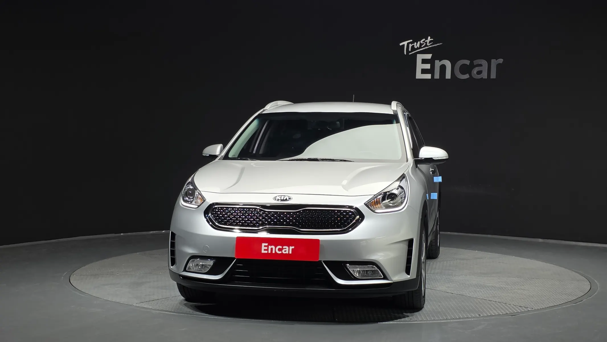 Kia Niro 2016 2/5