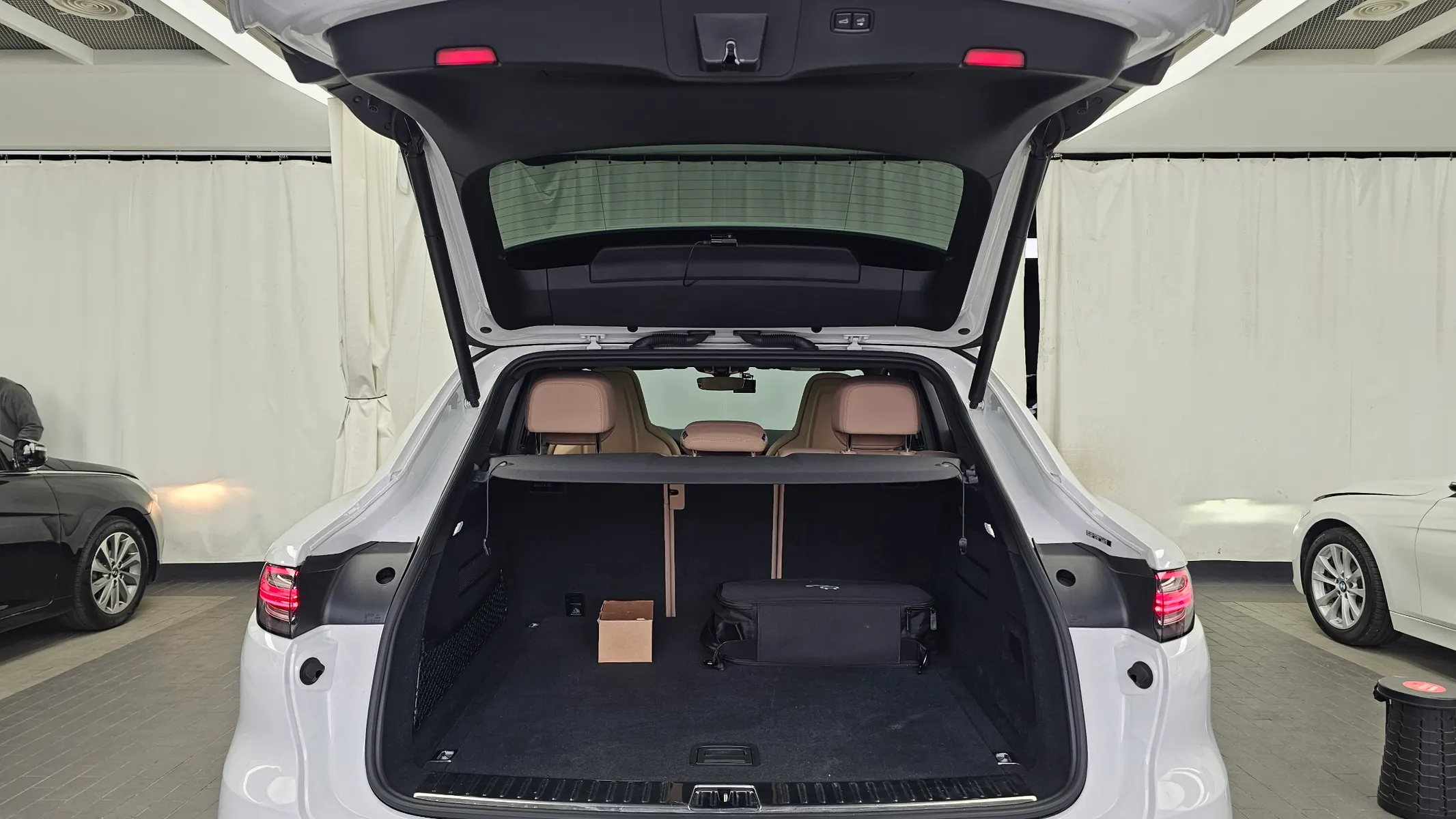 Porsche (PO536) 3.0 E- 2021 20/21