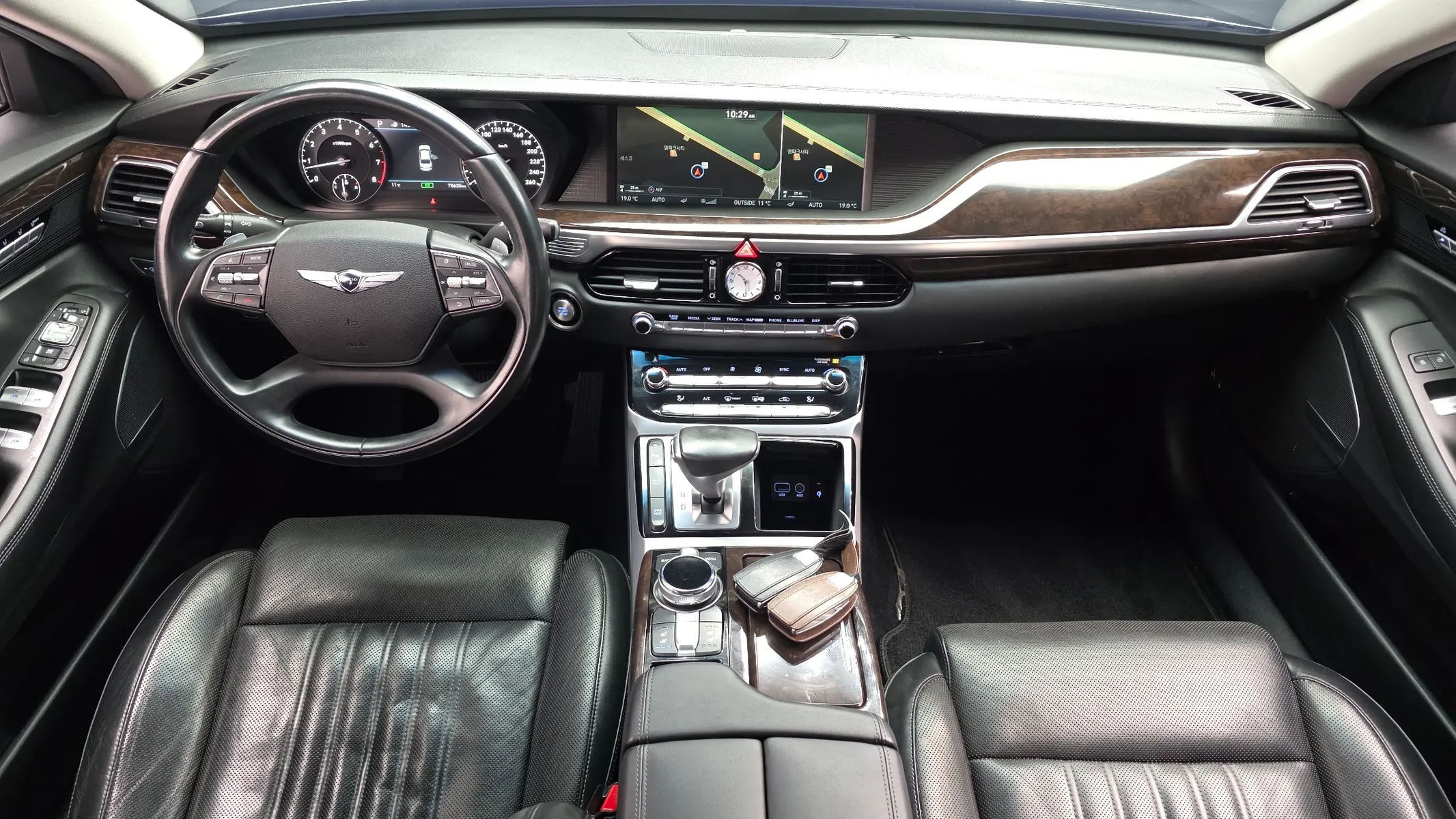 Genesis EQ900 3.3 T-GDI AWD 2016 4/5