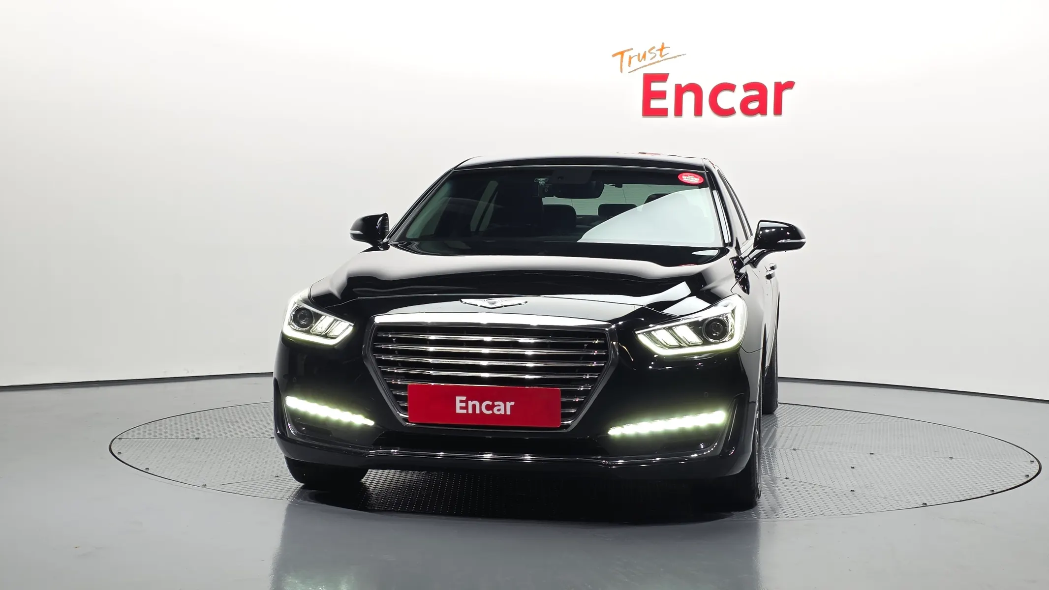 Genesis EQ900 3.3 T-GDI AWD 2016 2/5