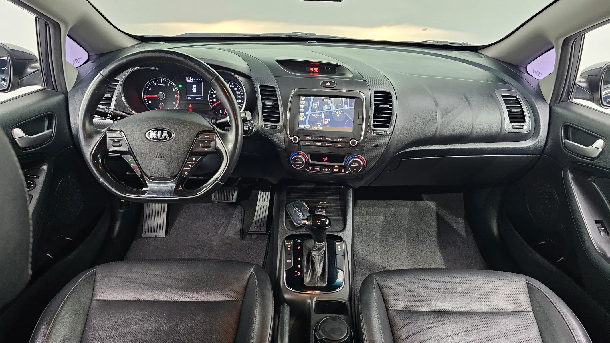Kia K3 2016 4/5