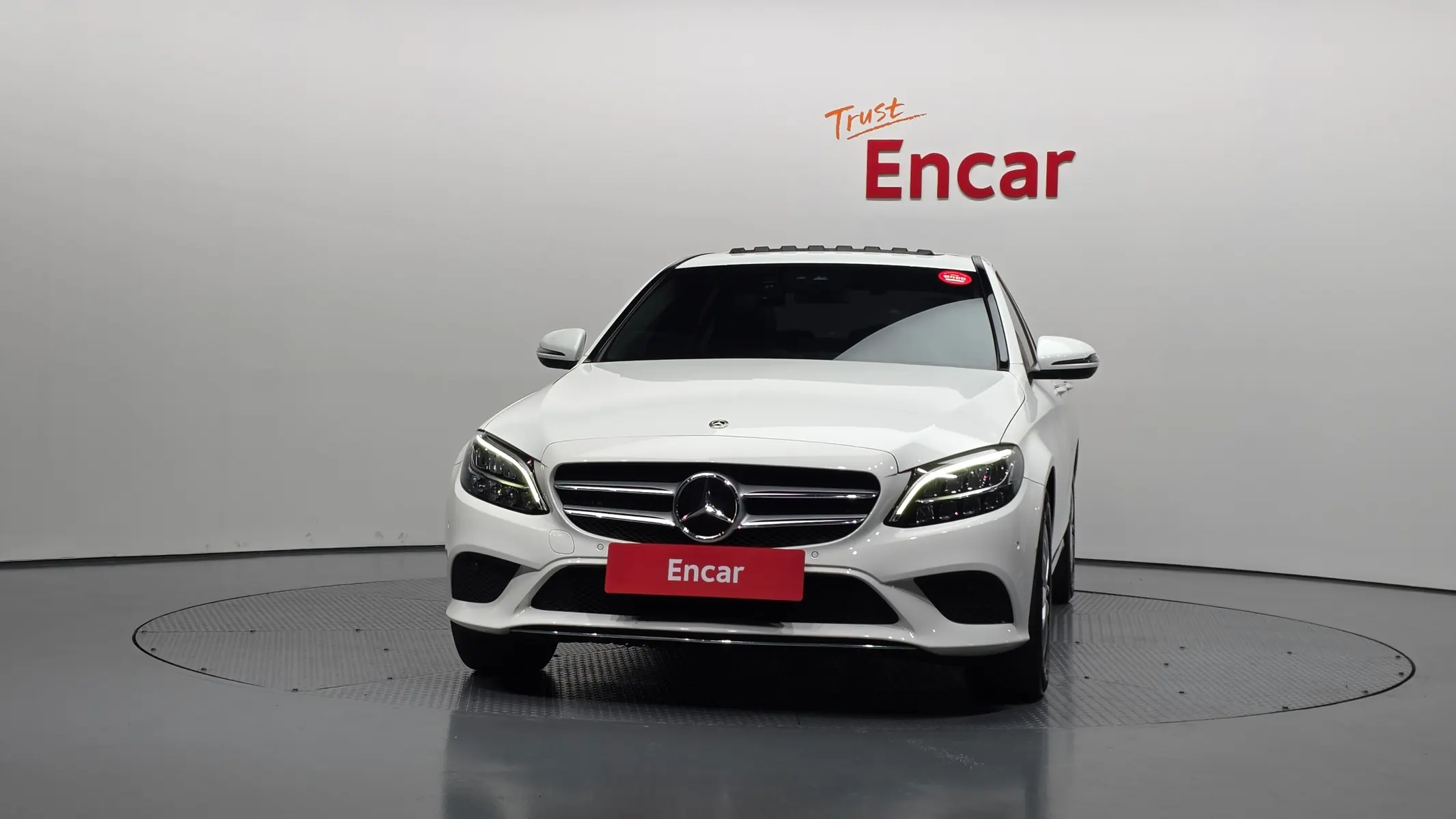 Mercedes-Benz C-Class W205 C200 2020 3/33