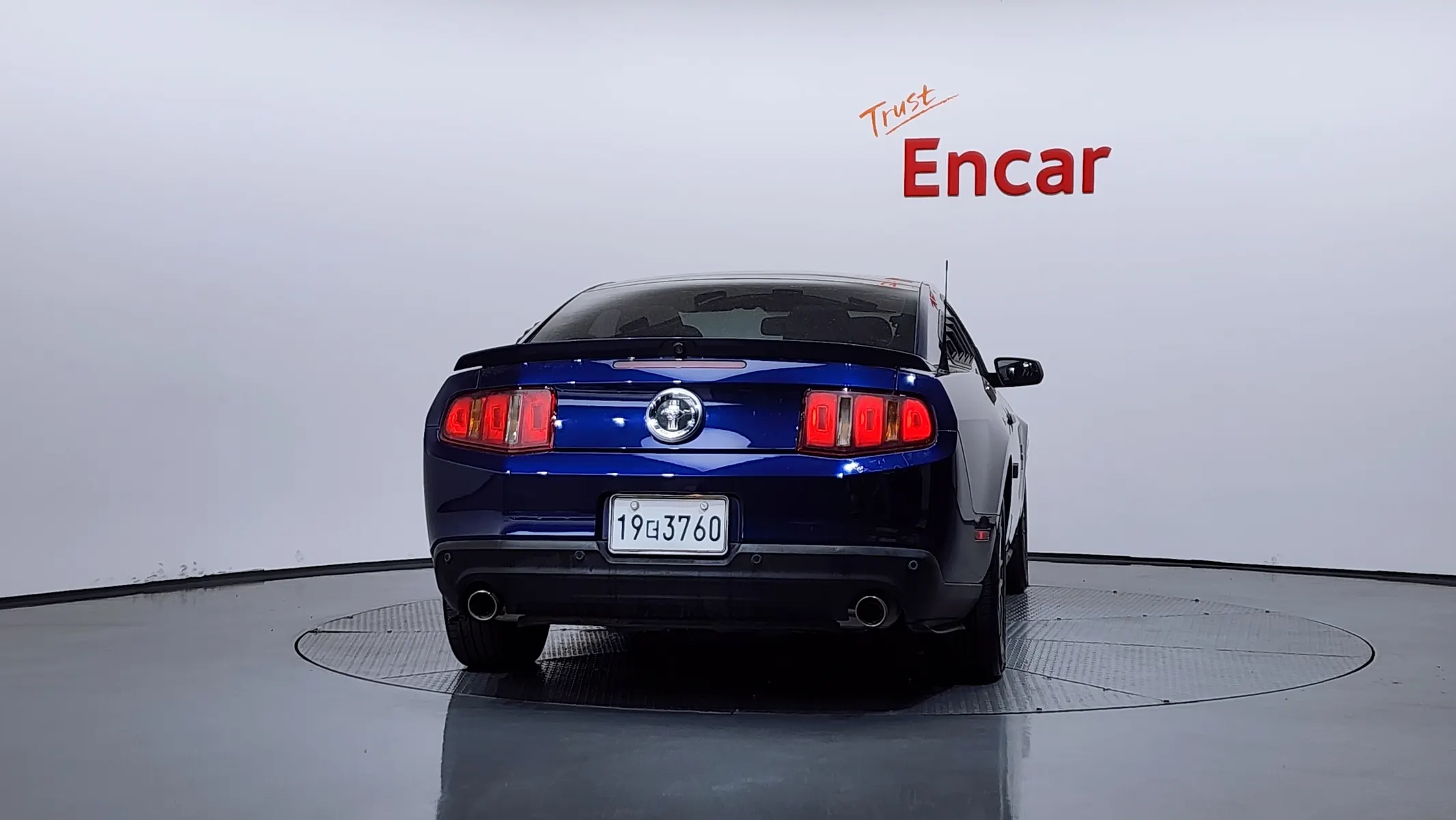 Ford 머스탱 2011 3/5