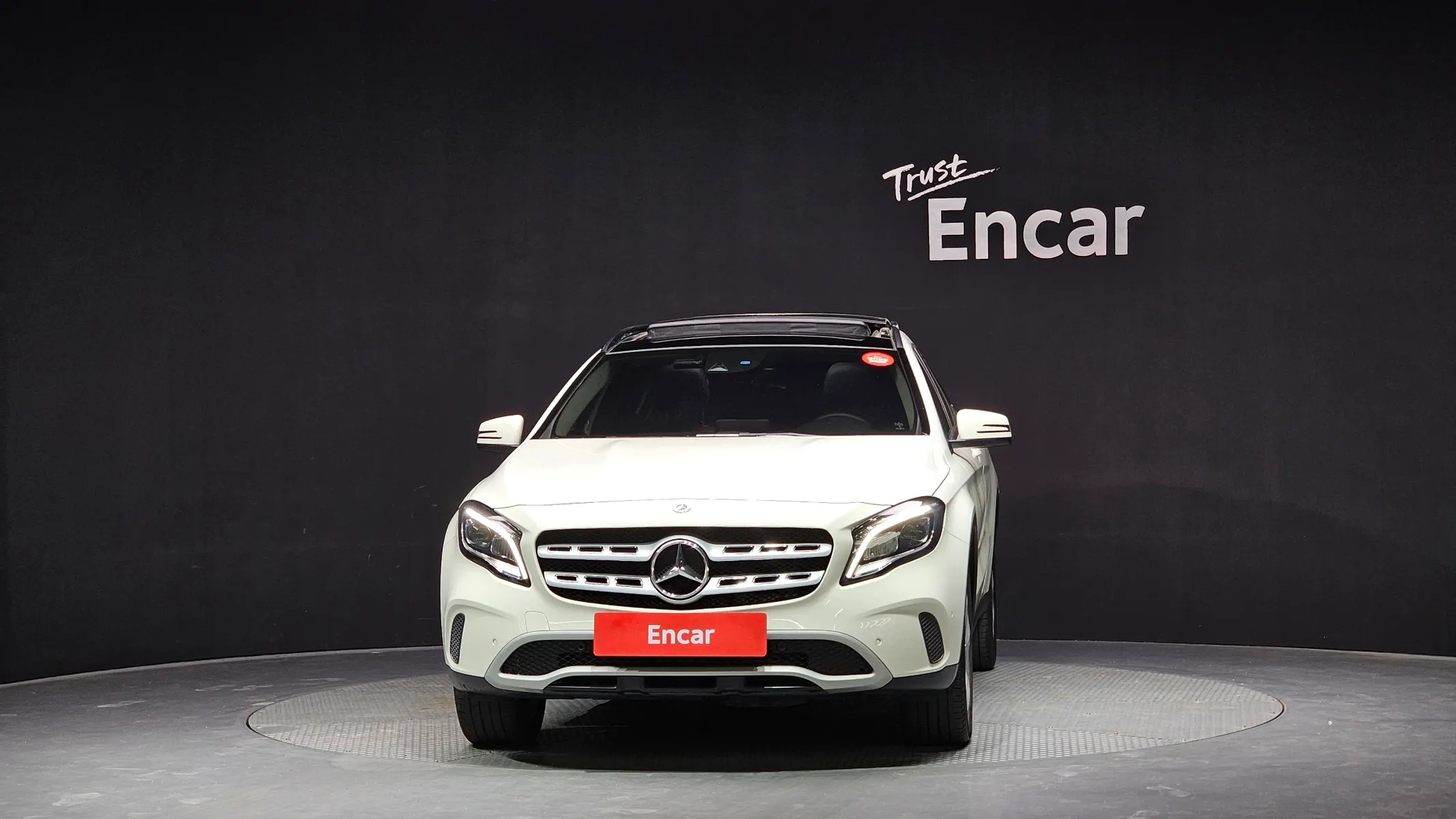 Mercedes-Benz GLA-Class X156 GLA220 2017 3/21