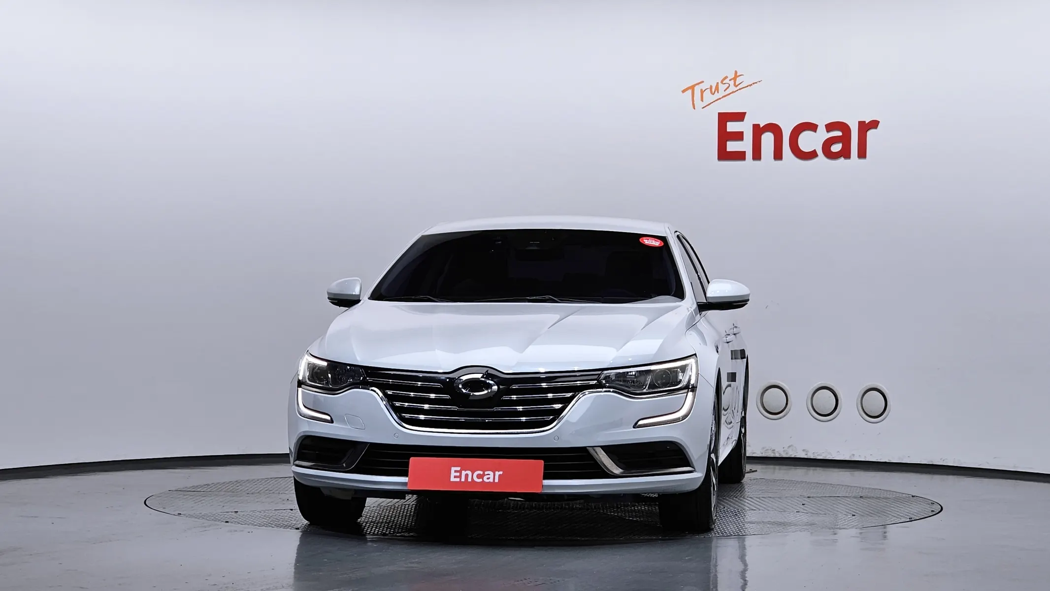 Renault Korea SM6 2.0 LPe RE () 2016 2/5