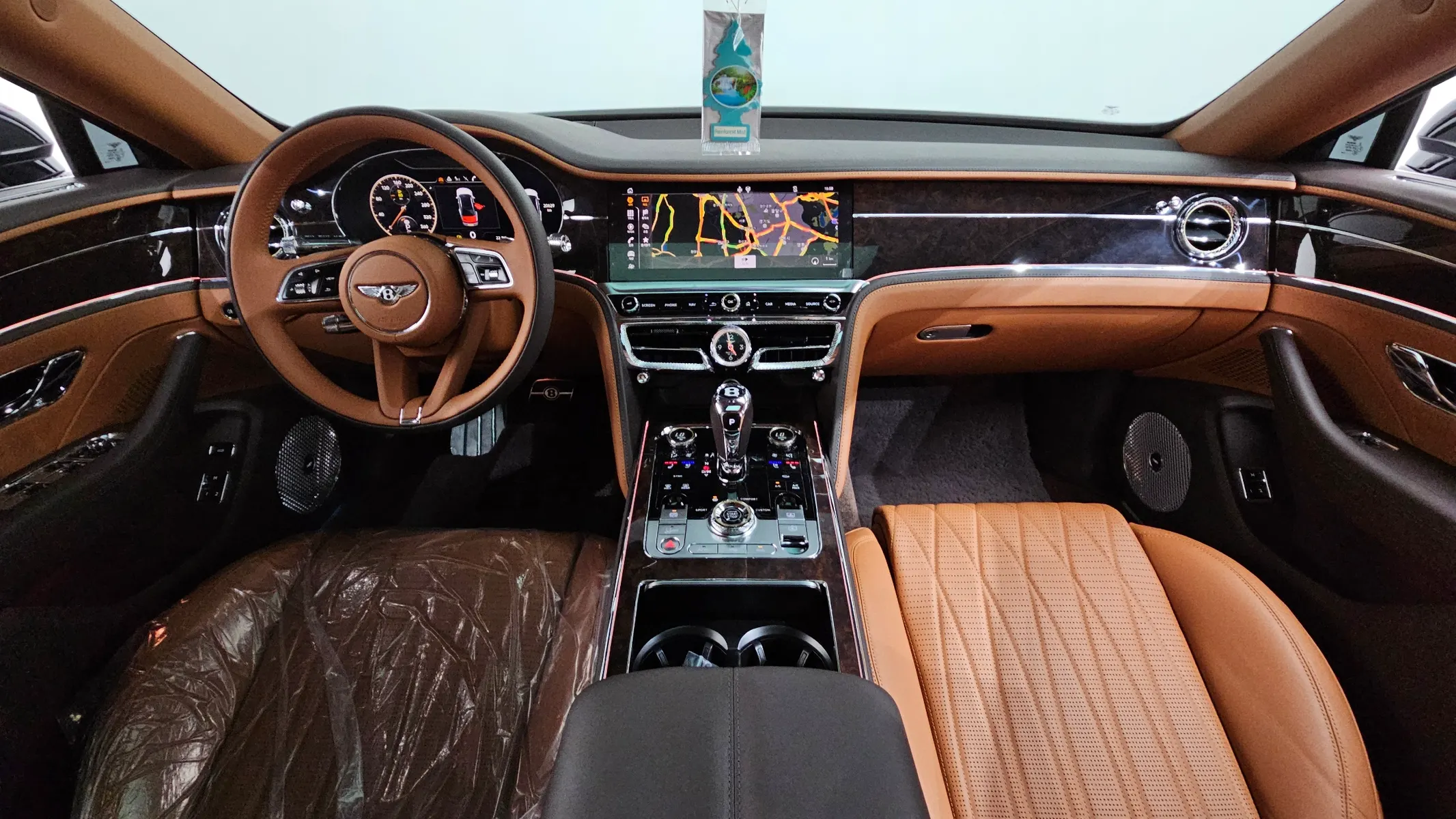 Bentley 3 4.0 2022 4/5