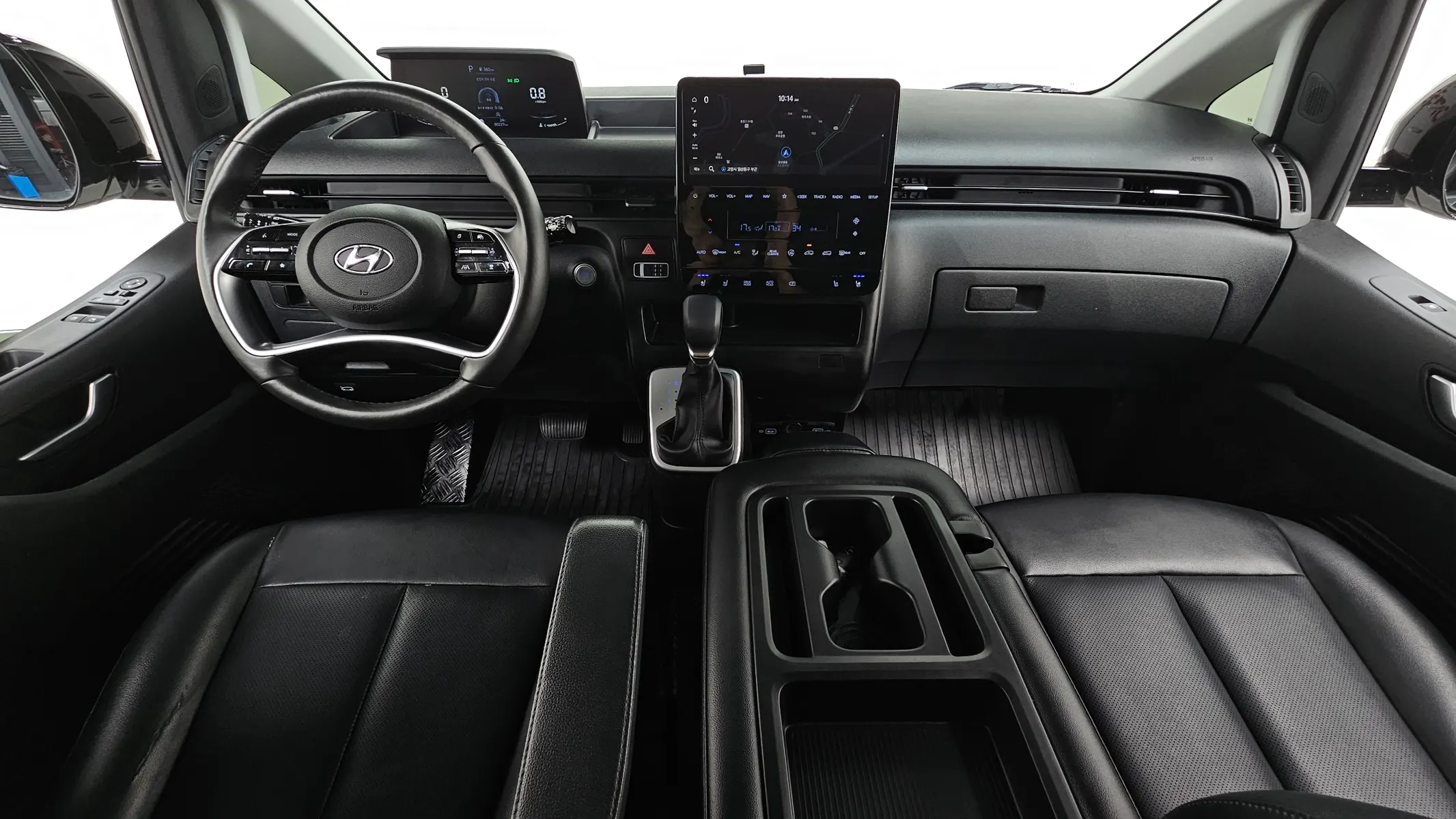 Hyundai Staria 9 2022 4/5