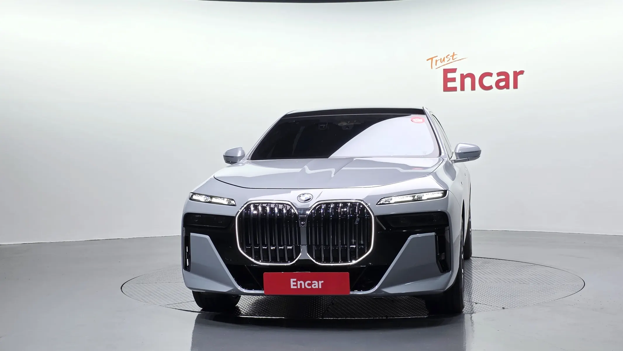 BMW i7 (G70) xDrive 60 M 2023 3/38