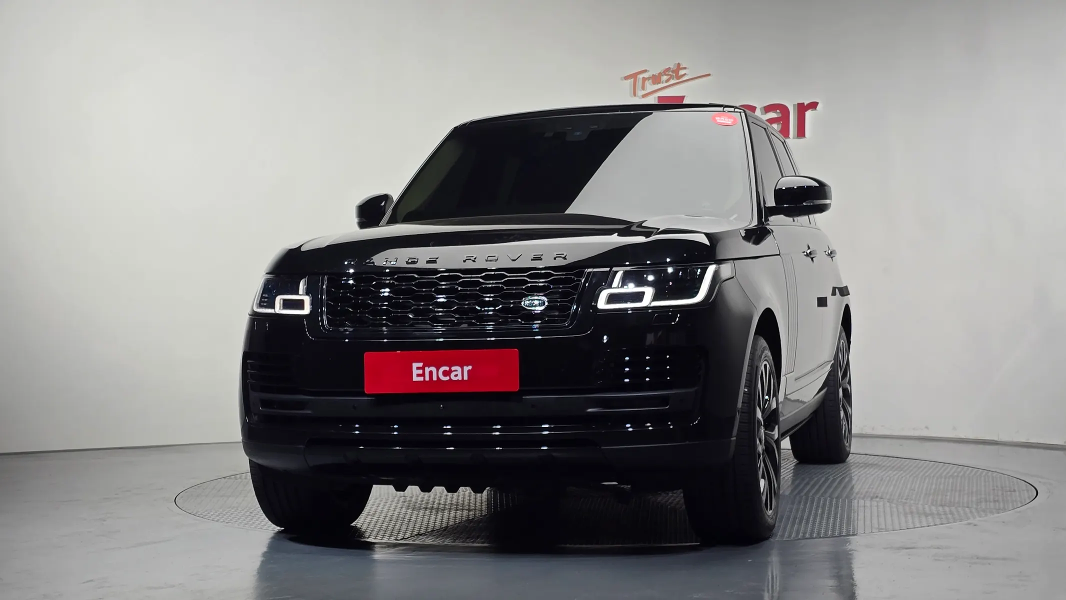 Land Rover 4 4.4 SDV8 AB 2018 3/37