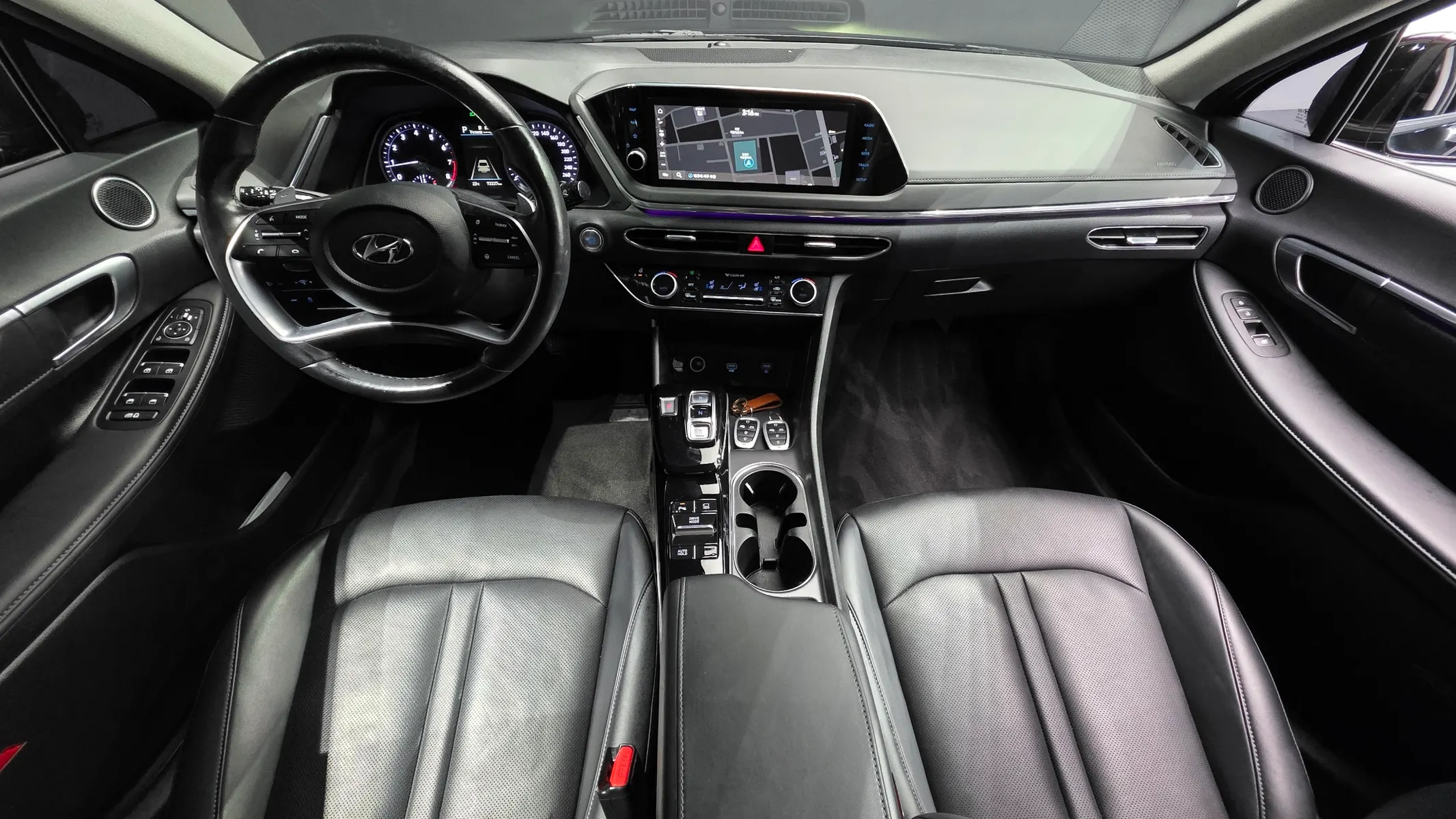 Hyundai (DN8) 2.0 2021 4/5