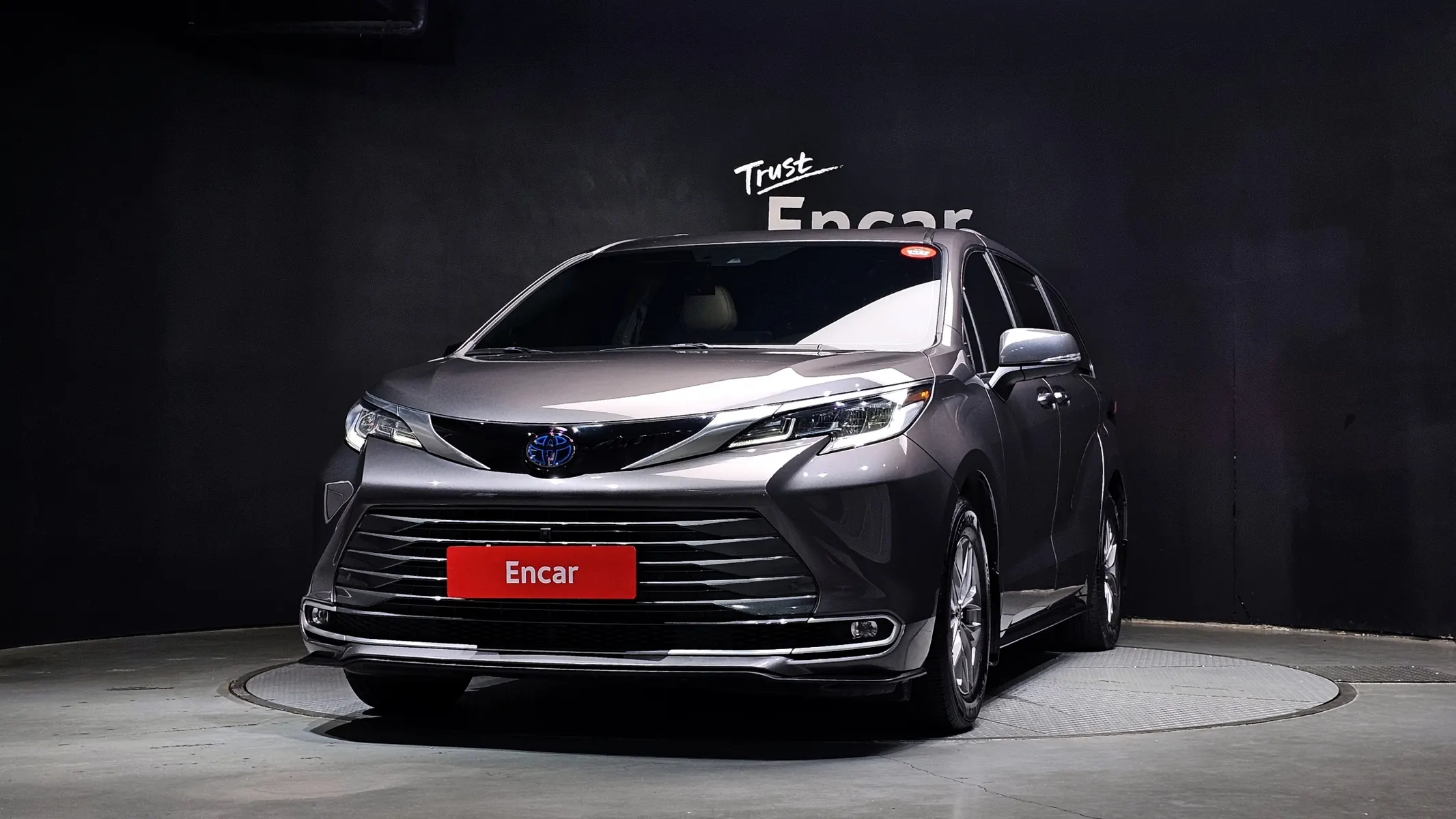 Toyota 4 2.5 AWD 2023 3/33