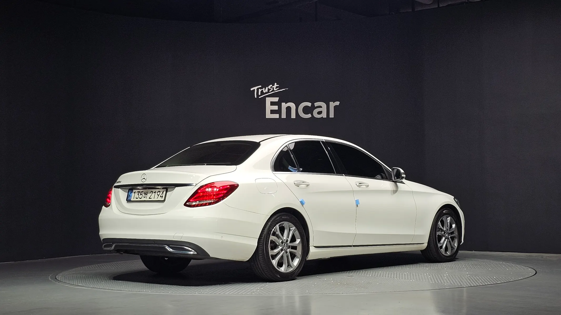 Mercedes-Benz C-Class W205 C220 d 2015 2/21
