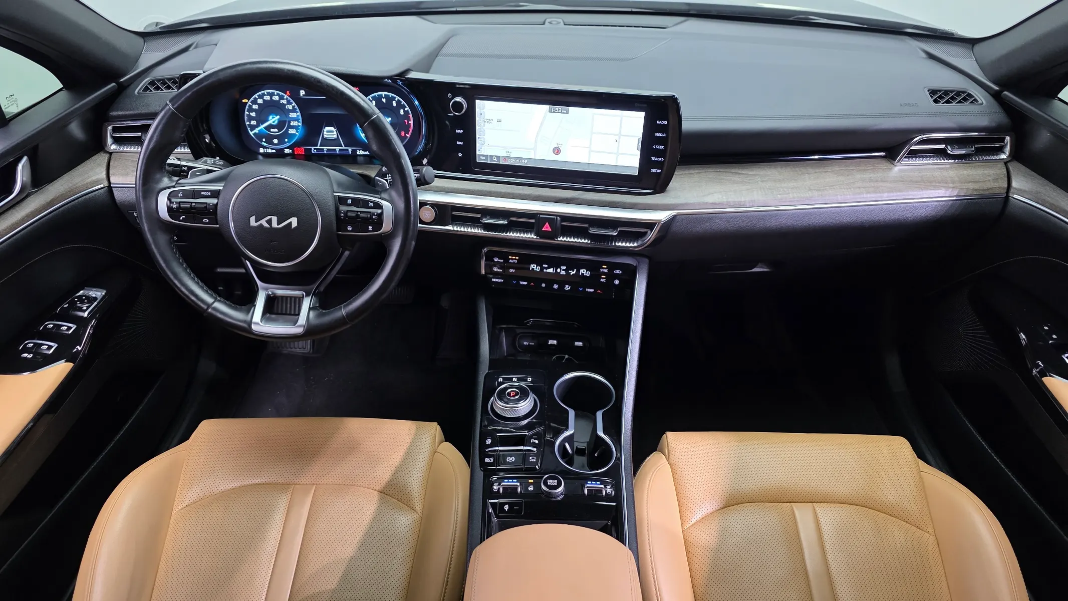 Kia K5 3 2.0 2022 4/5