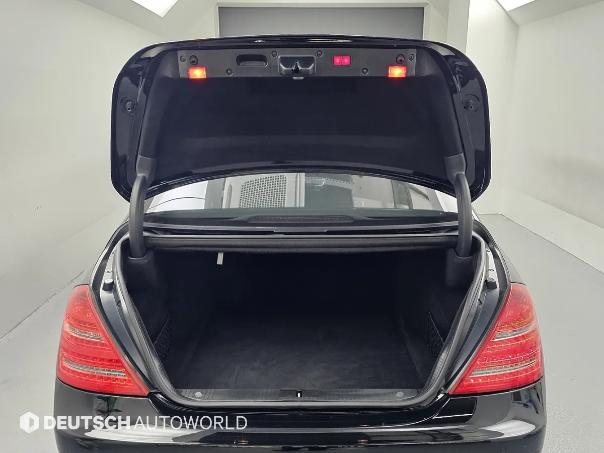 Mercedes-Benz S-Class W221 S63L AMG 2008 20/21