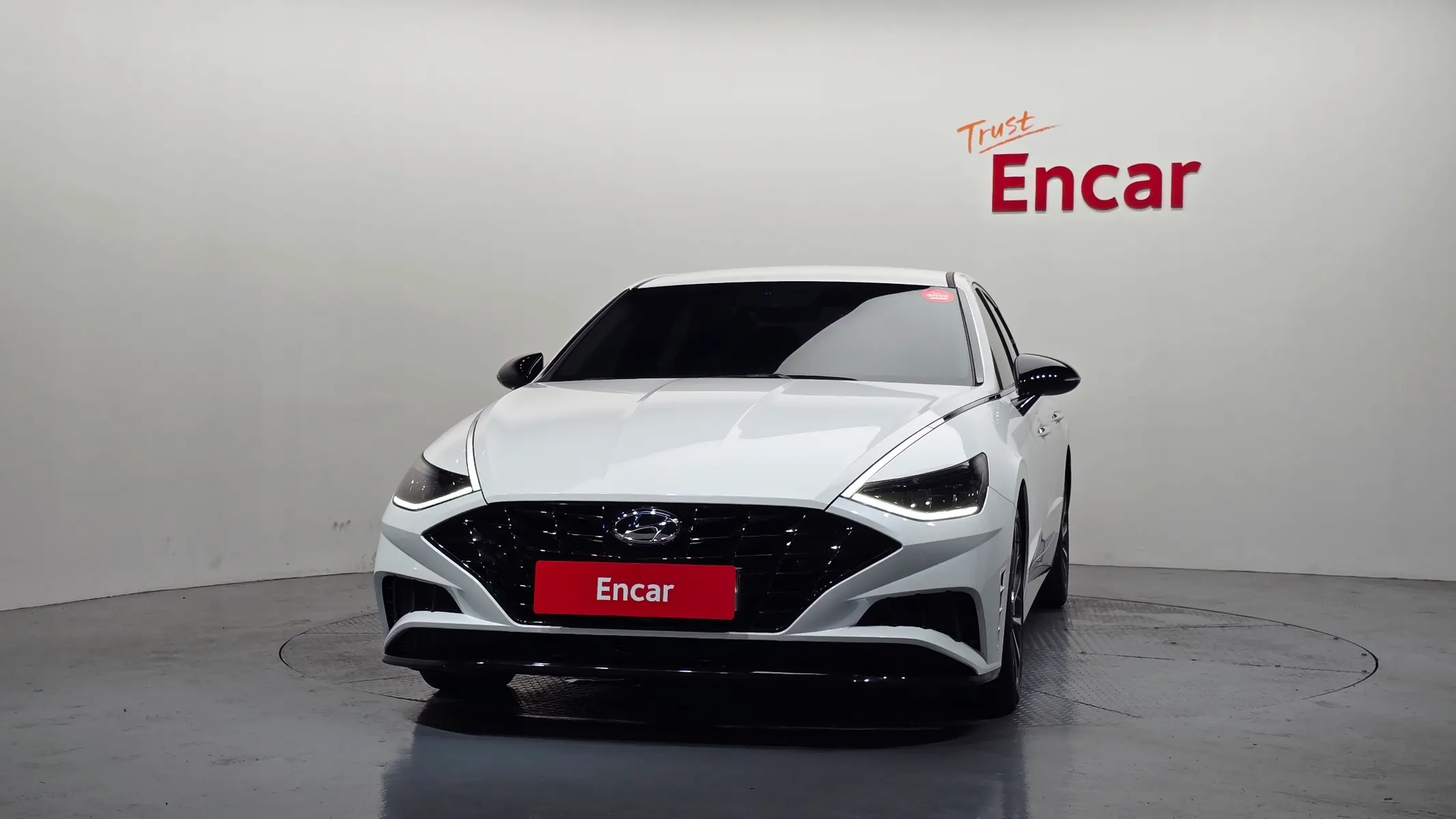 Hyundai (DN8) 2.0 2021 2/5