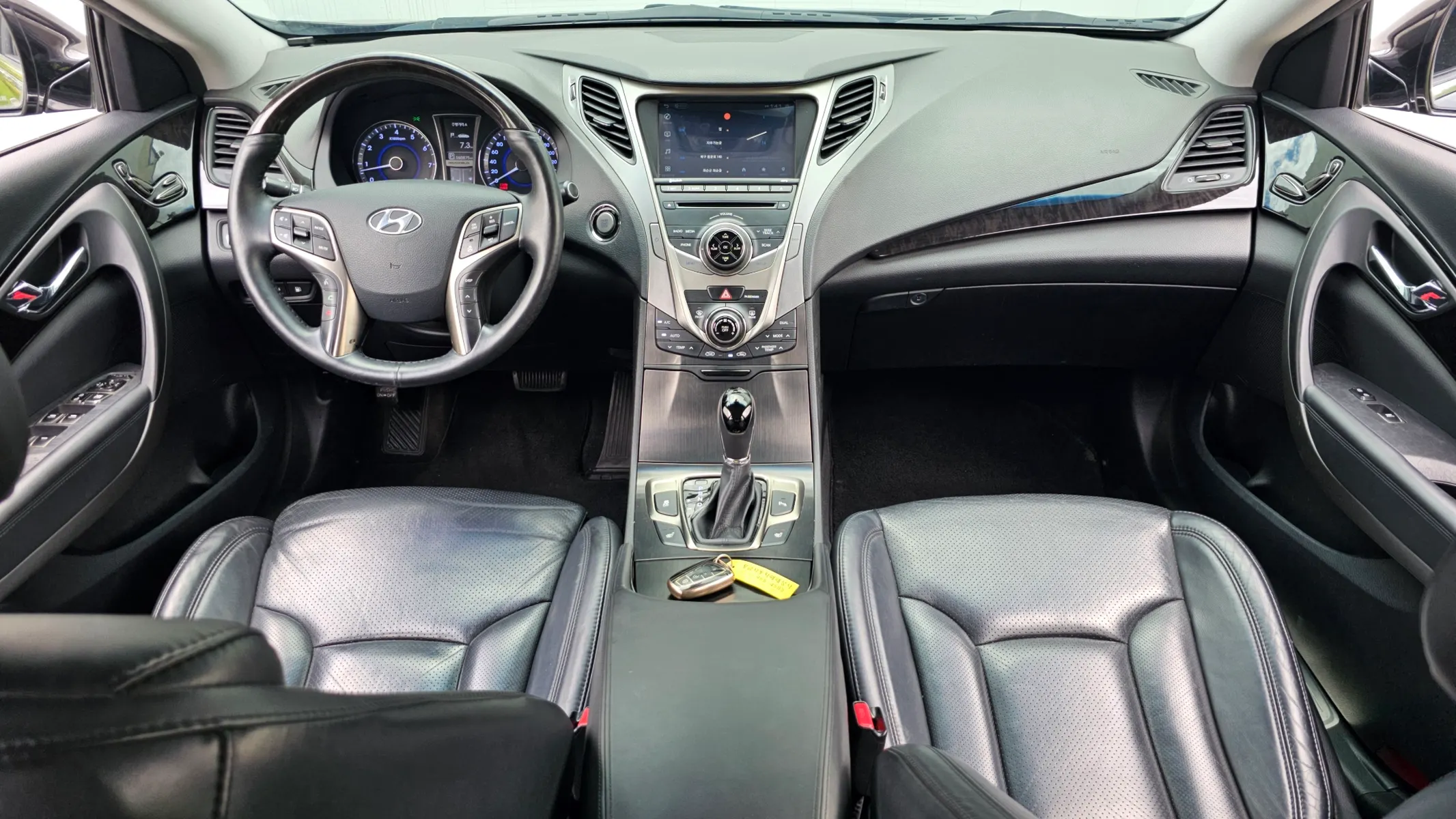Hyundai Grandeur HG HG240 2014 4/5
