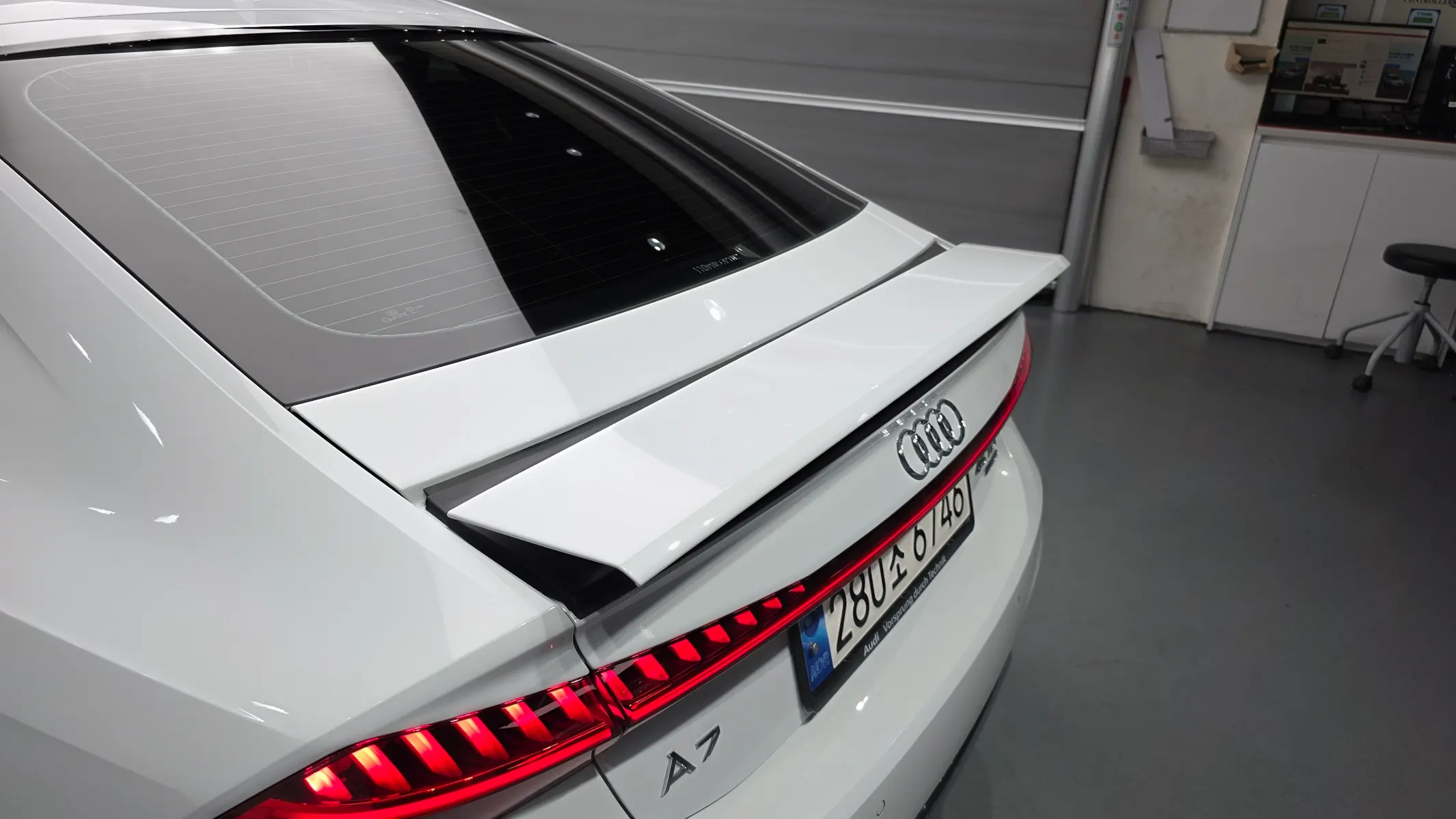 Audi A7 (4K) 45 TDI 2022 37/38