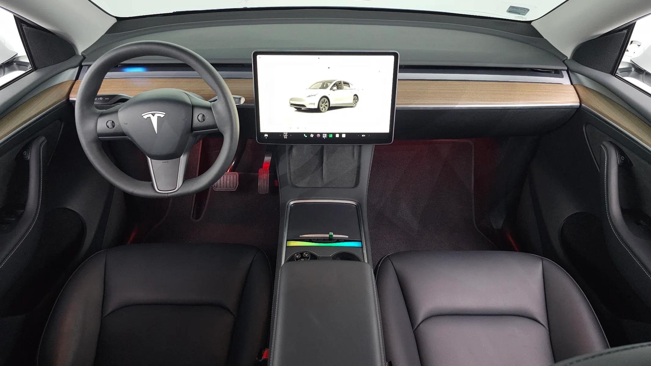 Tesla Y RWD 2024 4/5
