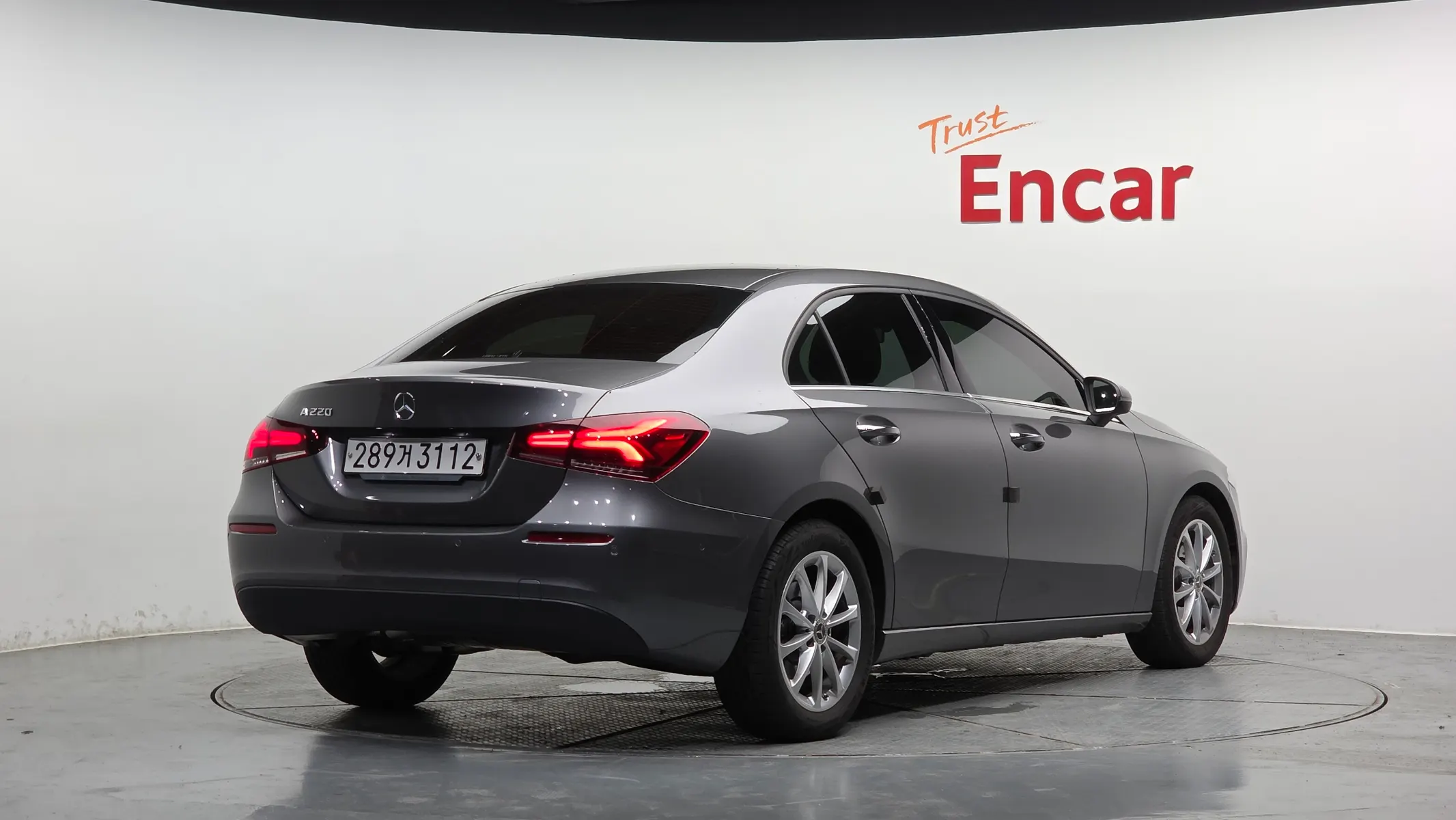 Mercedes-Benz A-Class W177 A220 2020 2/21