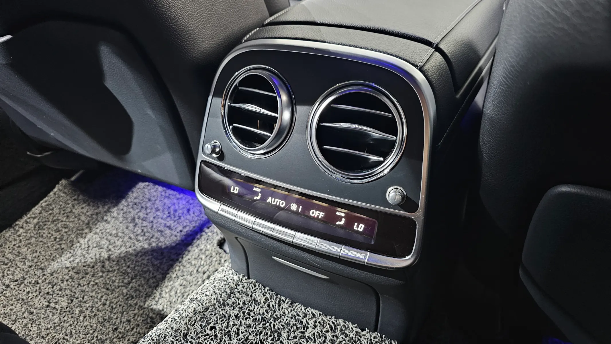 Mercedes-Benz S-Class W222 S350 d 4MATIC 2015 32/33