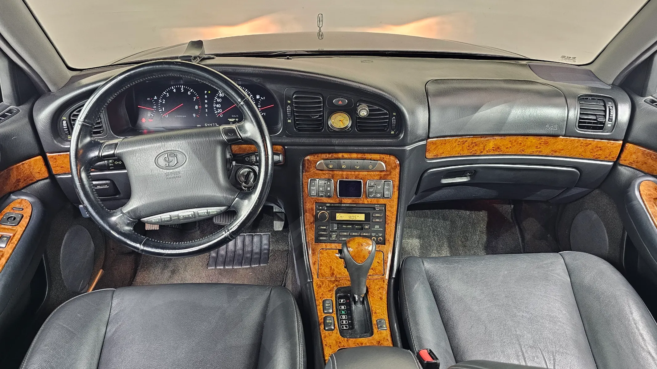 Hyundai 다이너스티 2.5 SV 2004 4/5