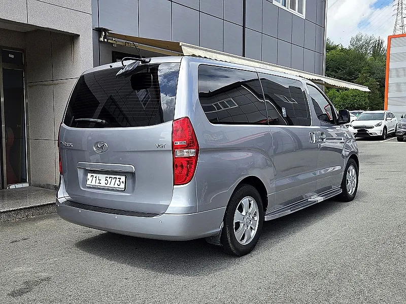 Hyundai 그랜드 스타렉스 12 2018 2/5