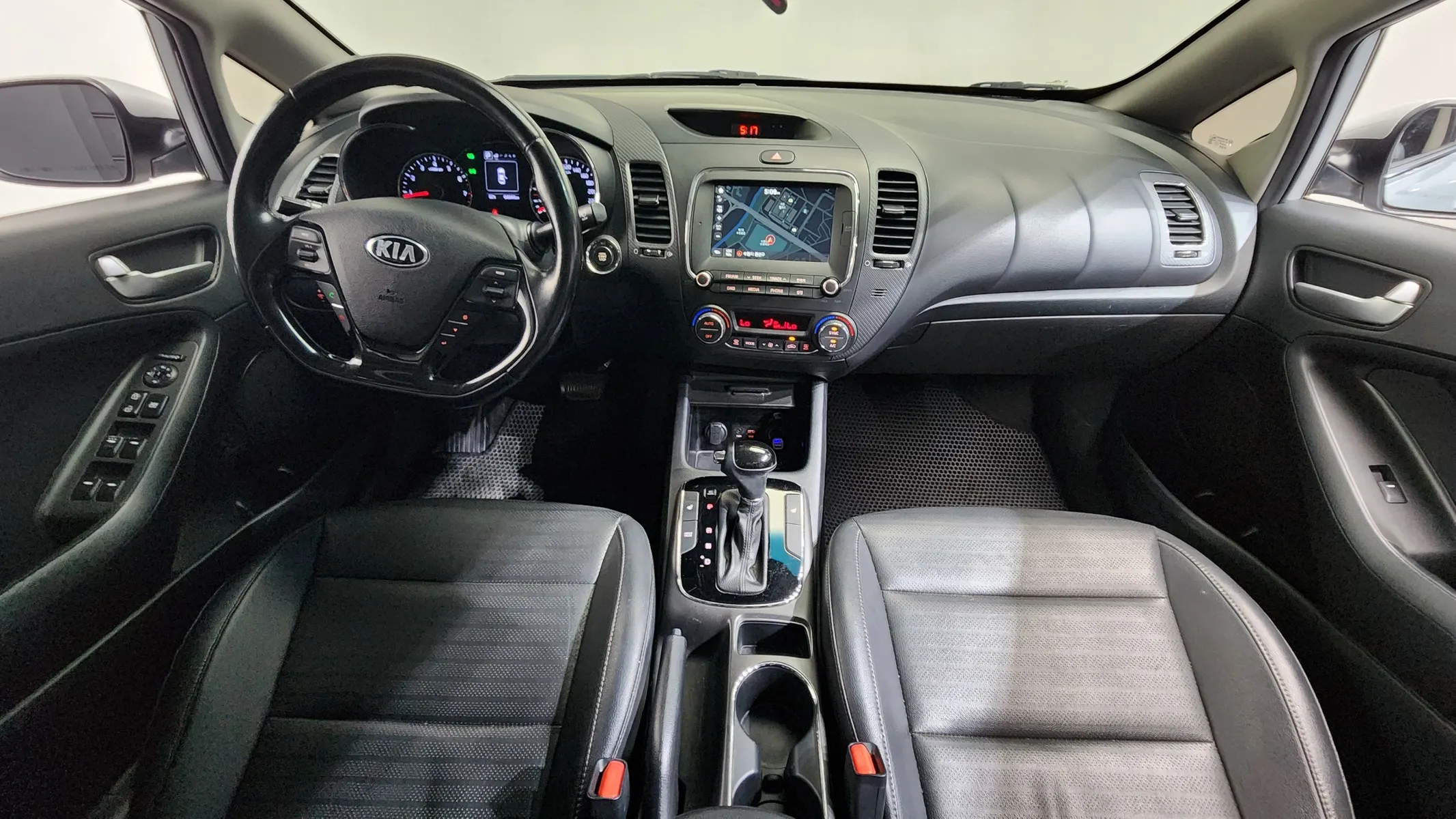 Kia K3 2016 4/5