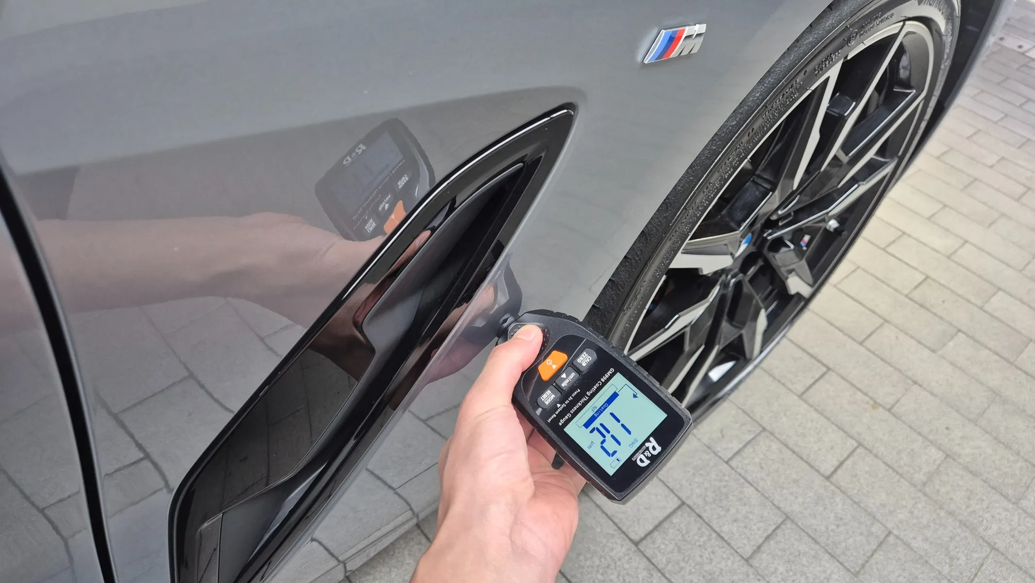 BMW 8 Series (G15) M850i xDrive 2025 38/39