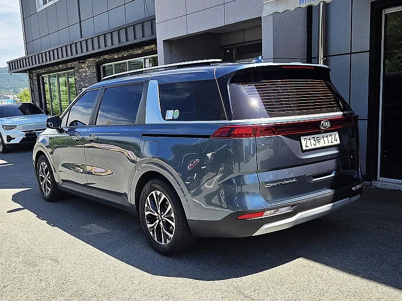 Kia Carnival 9 2021 3/19