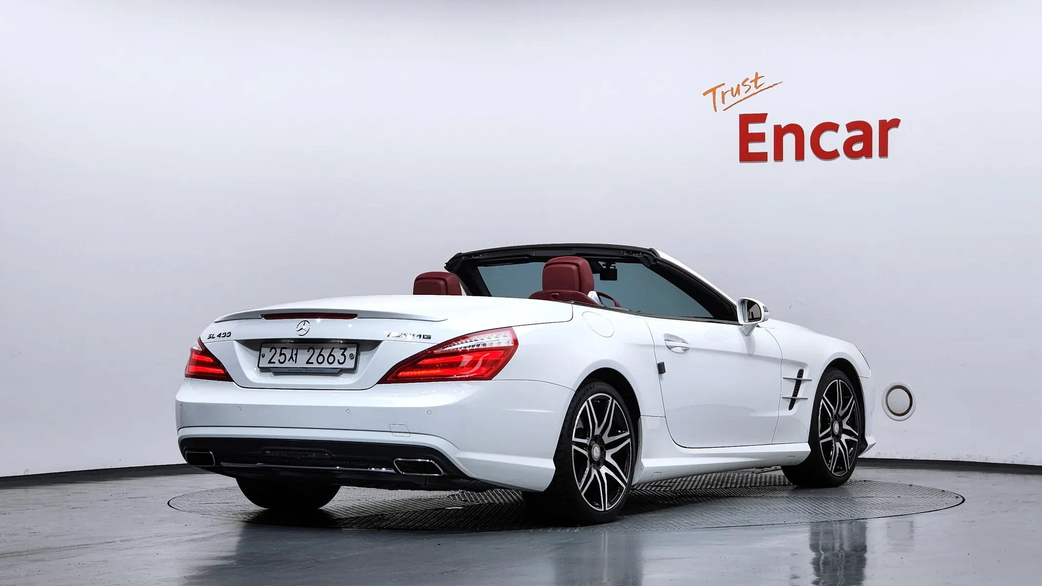 Mercedes-Benz SL-Class SL400 2015 2/21