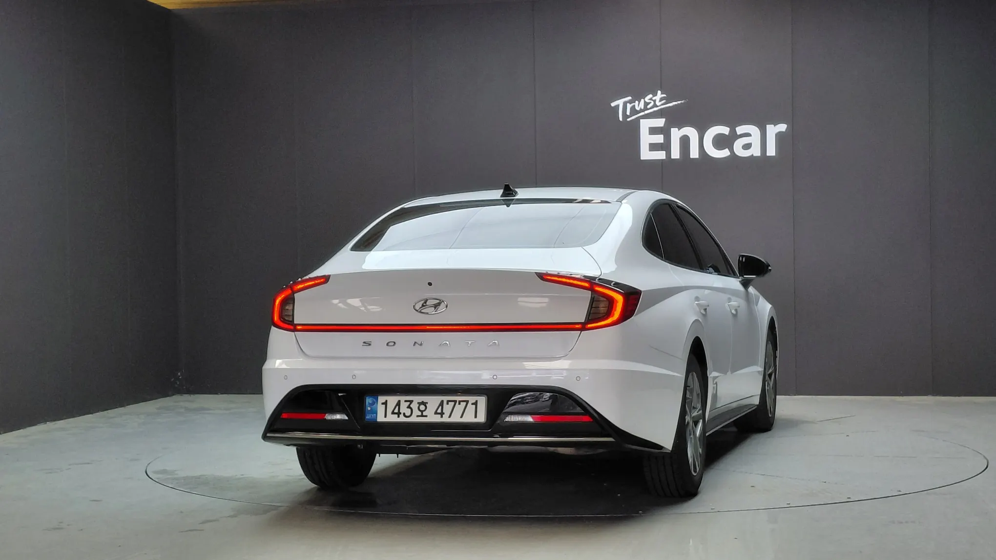 Hyundai (DN8) 2.0 2022 3/5